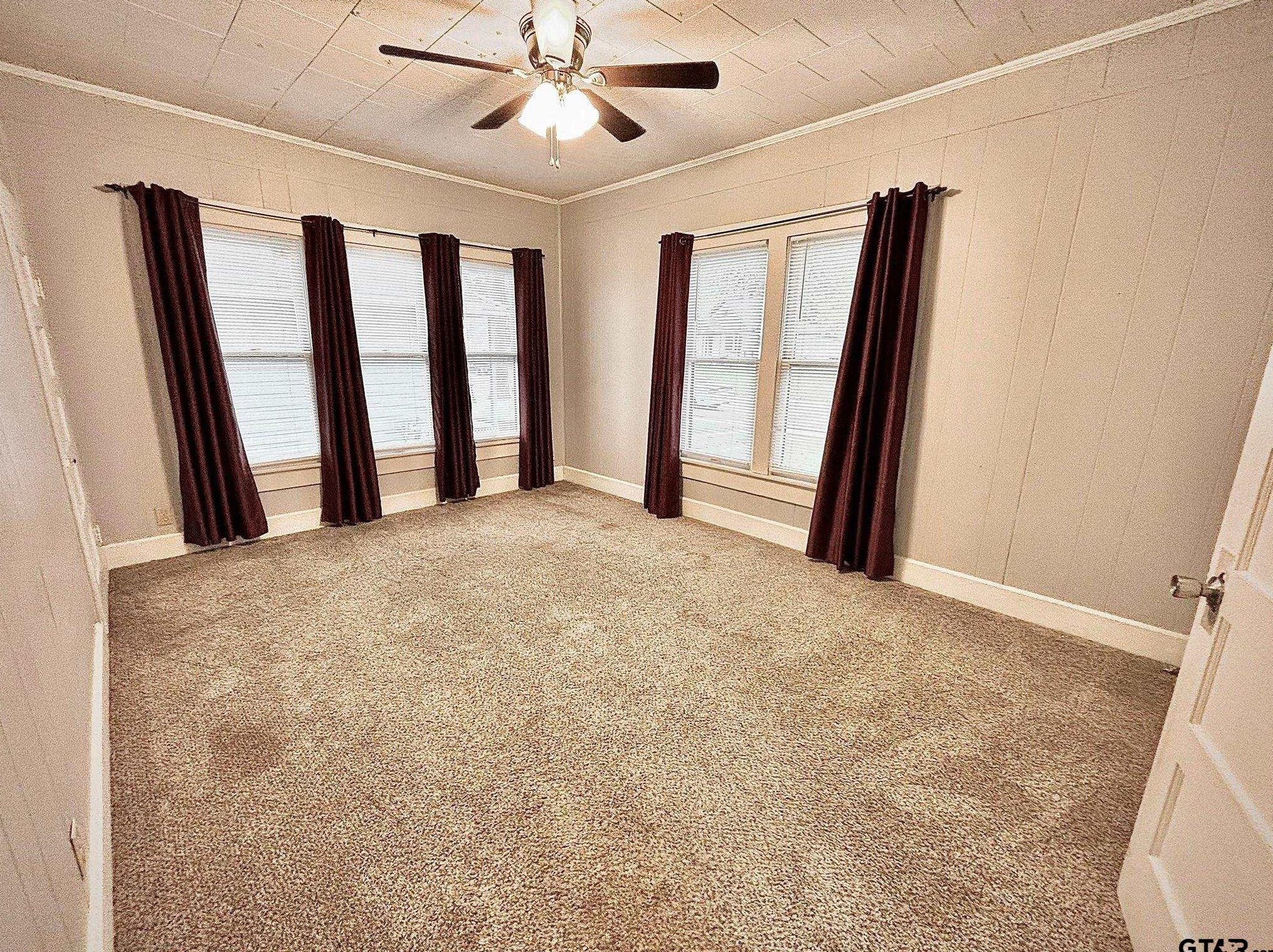 608 Sycamore St, West Mineola TX  75773-1656 exterior