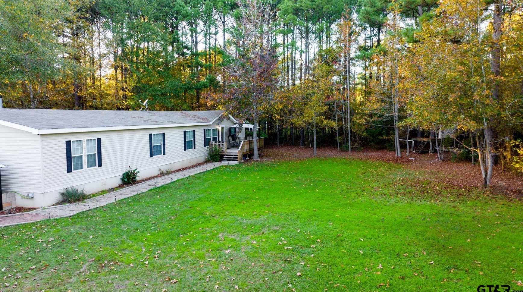 255 Chapparal Ranch Rd, Marshall, TX 75670