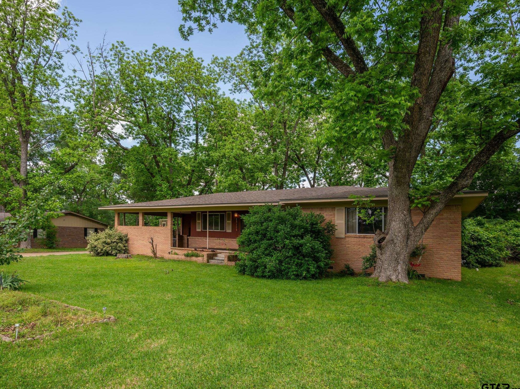 402 Hanks St, Whitehouse, TX 75791