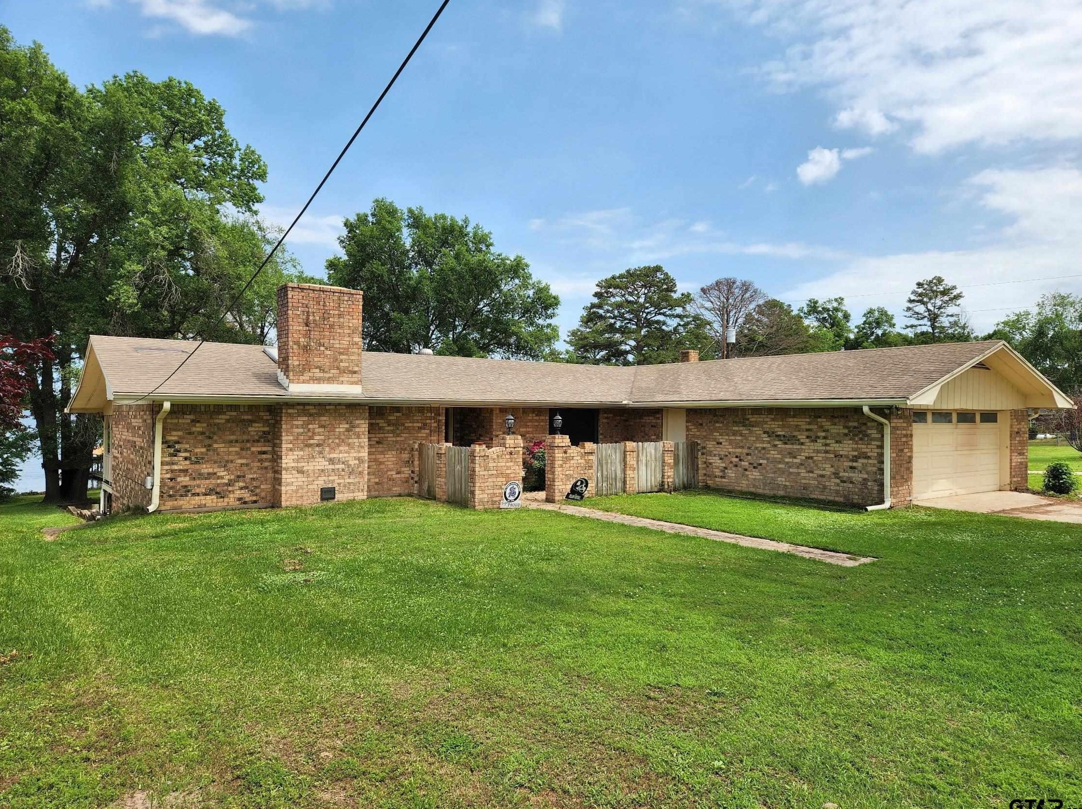 21491 Circle Dr, Chandler, TX 75758-7904