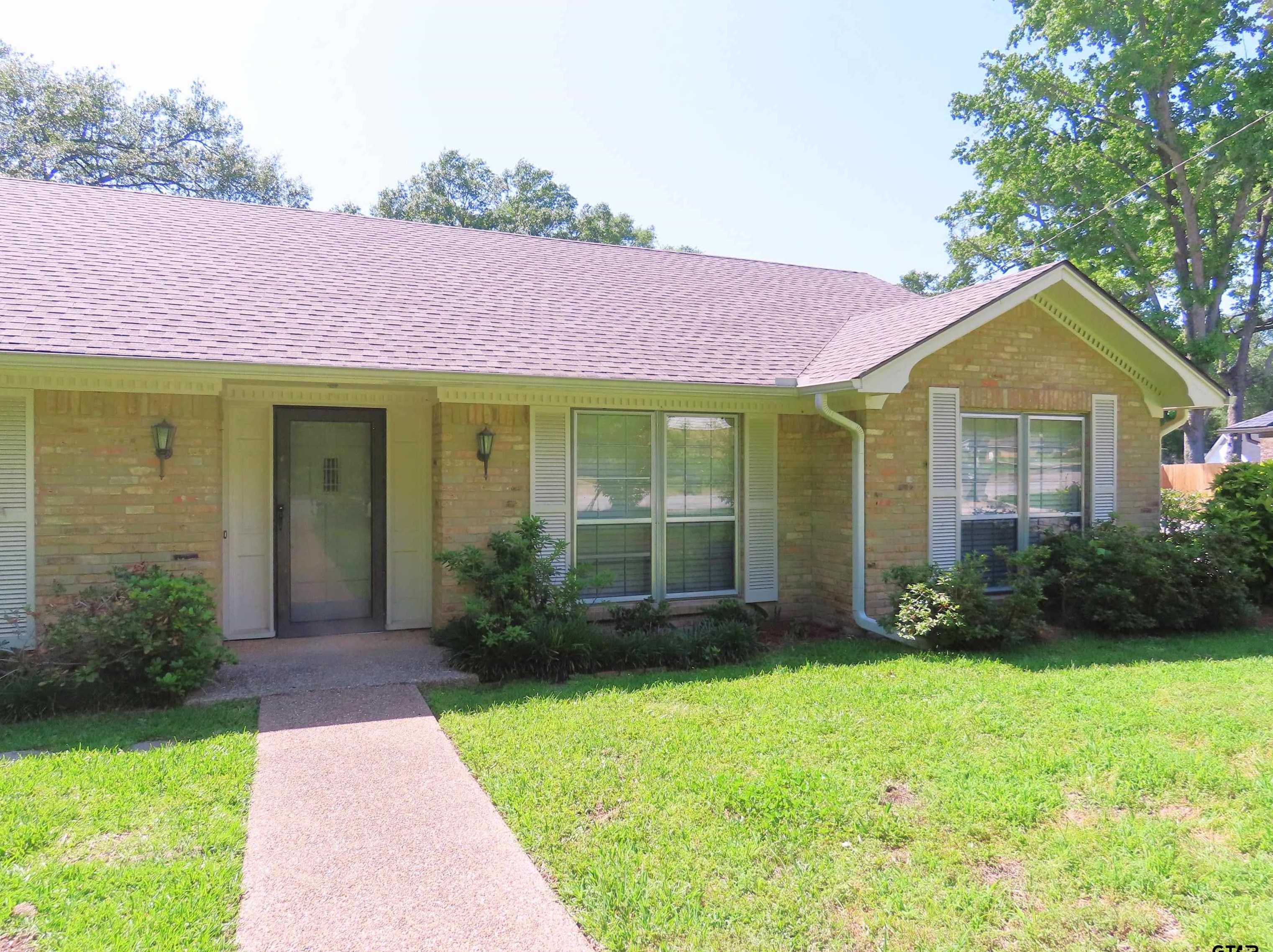 4611 Barclay Dr, Tyler, TX 75703