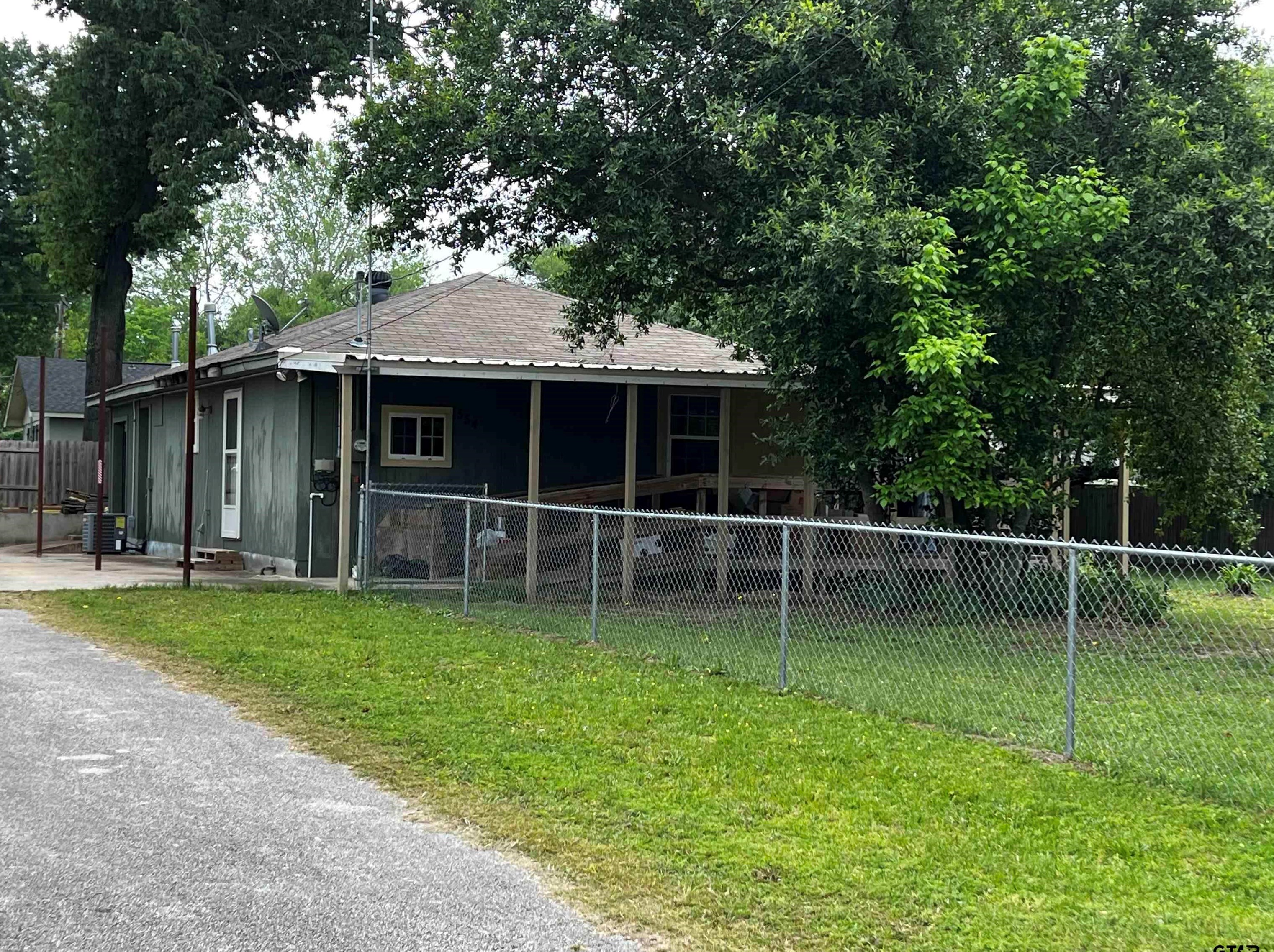 554 Miller St, Fincastle, TX 75763-9607