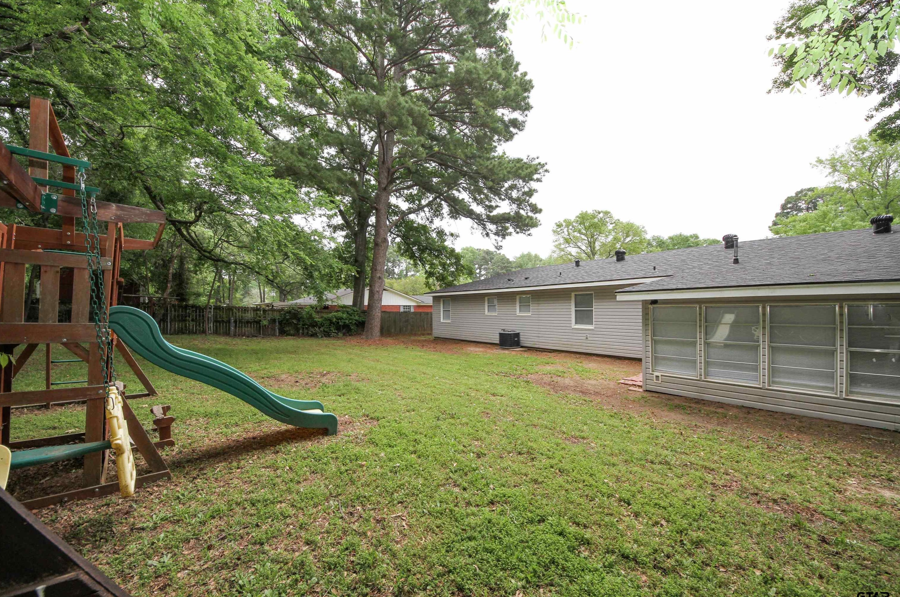505 Kenwood Ln, Longview TX 75604-3309 exterior