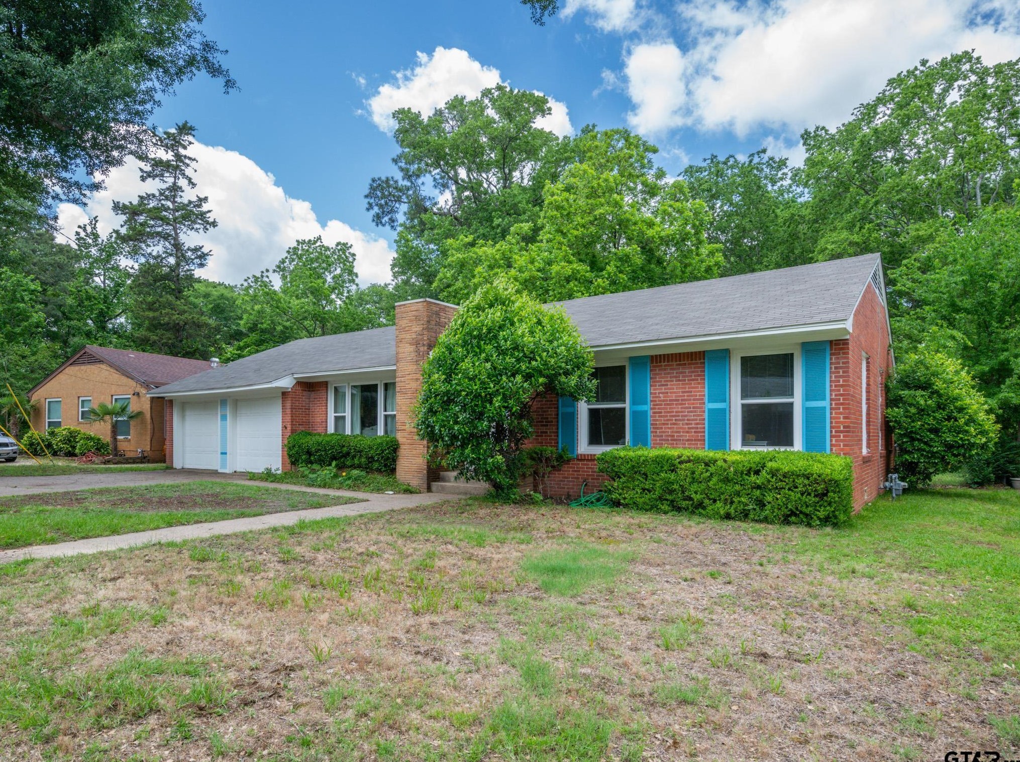 1203 Azalea Dr, Tyler, TX 75701-5207