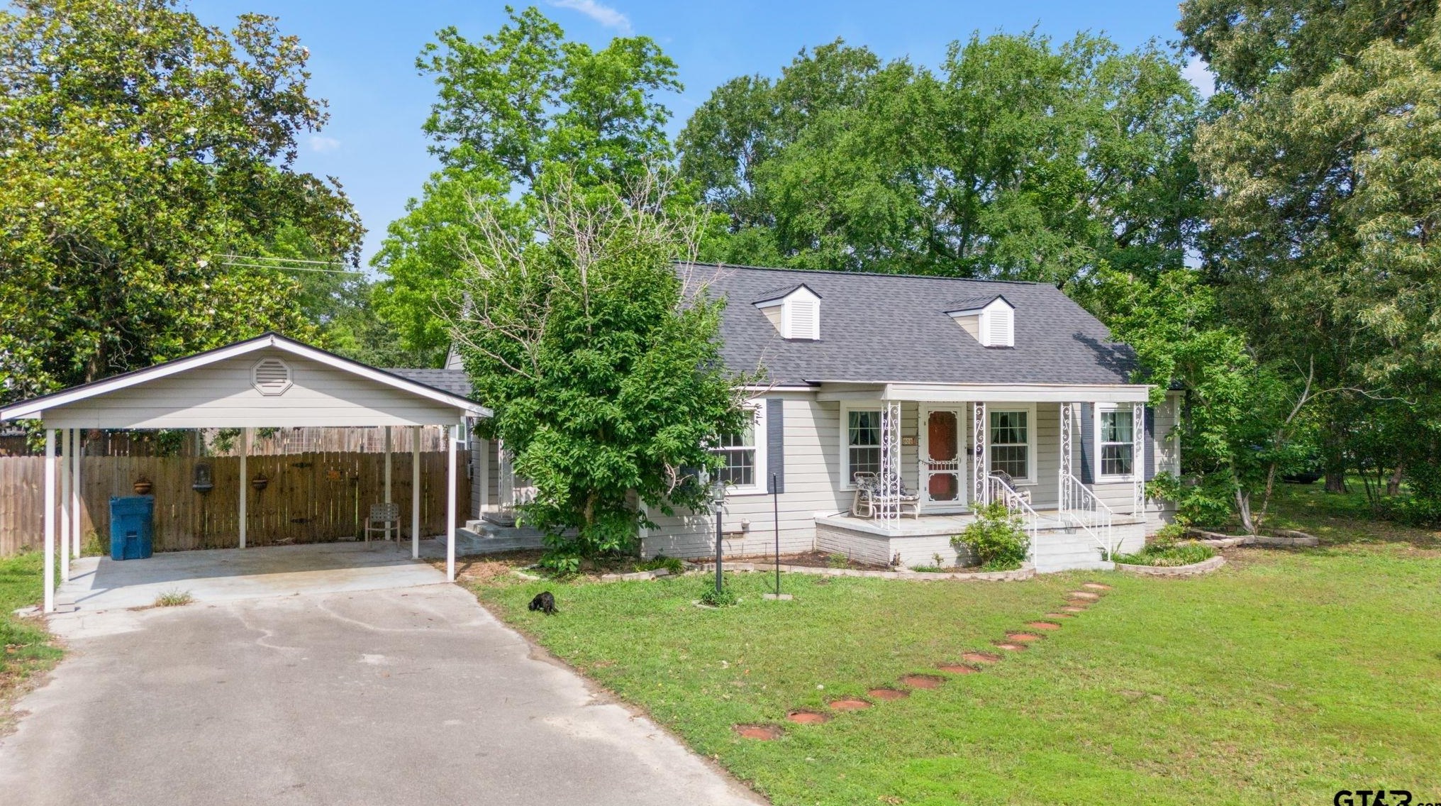 806 Maryland Dr, Athens, TX 75751-3424
