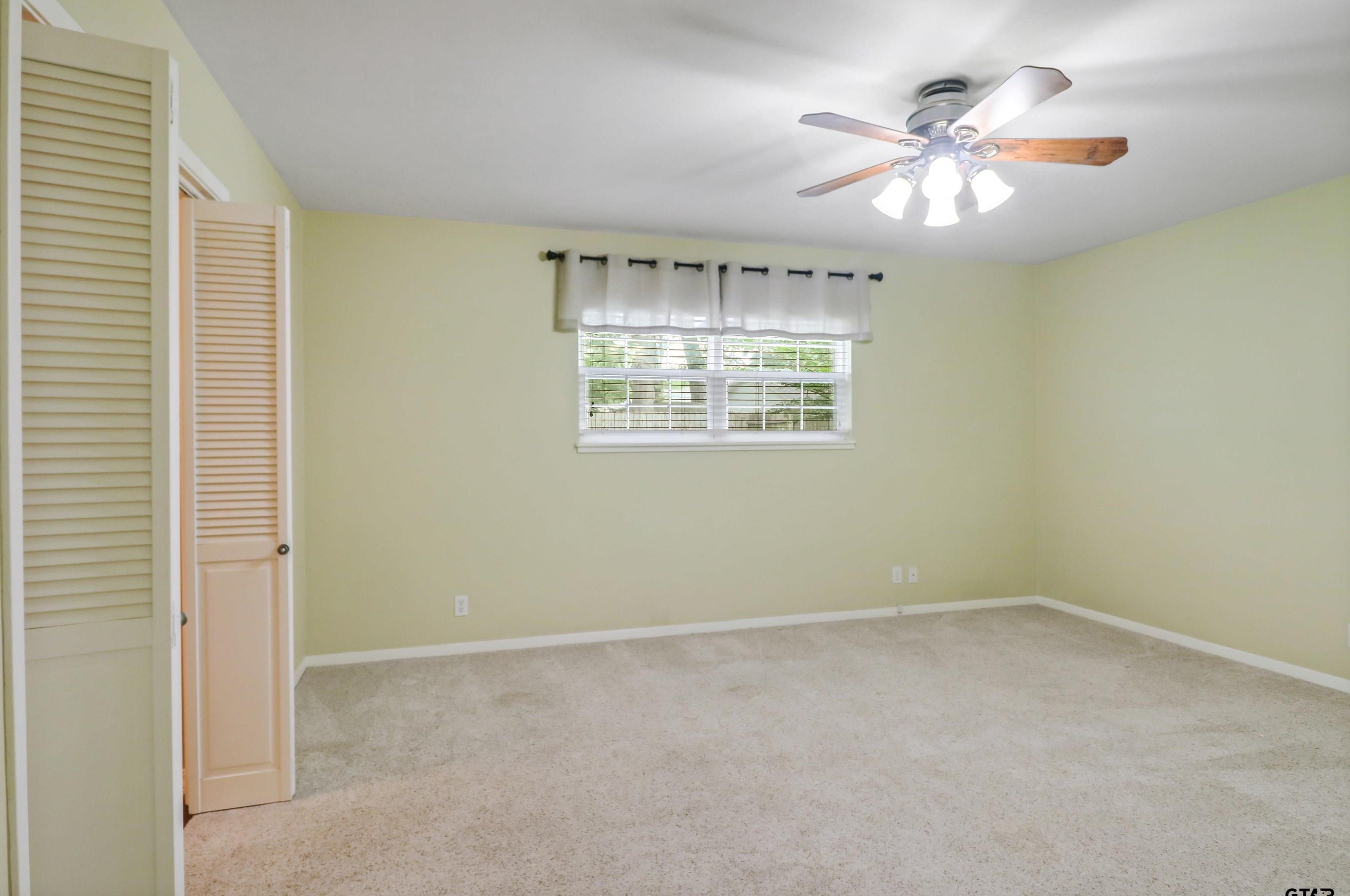 1400 Sequoia Dr, Tyler TX  75703-2040 exterior