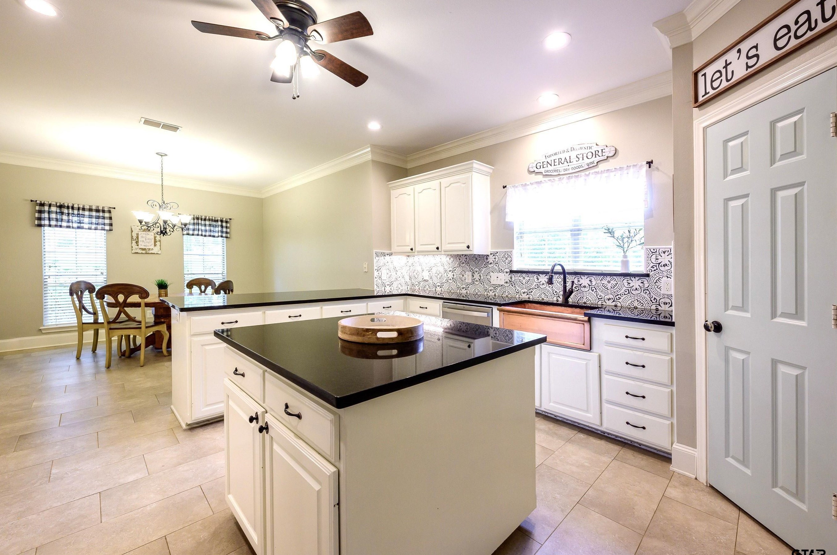 4813 Hallye Ln, Tyler, TX 75703-3125