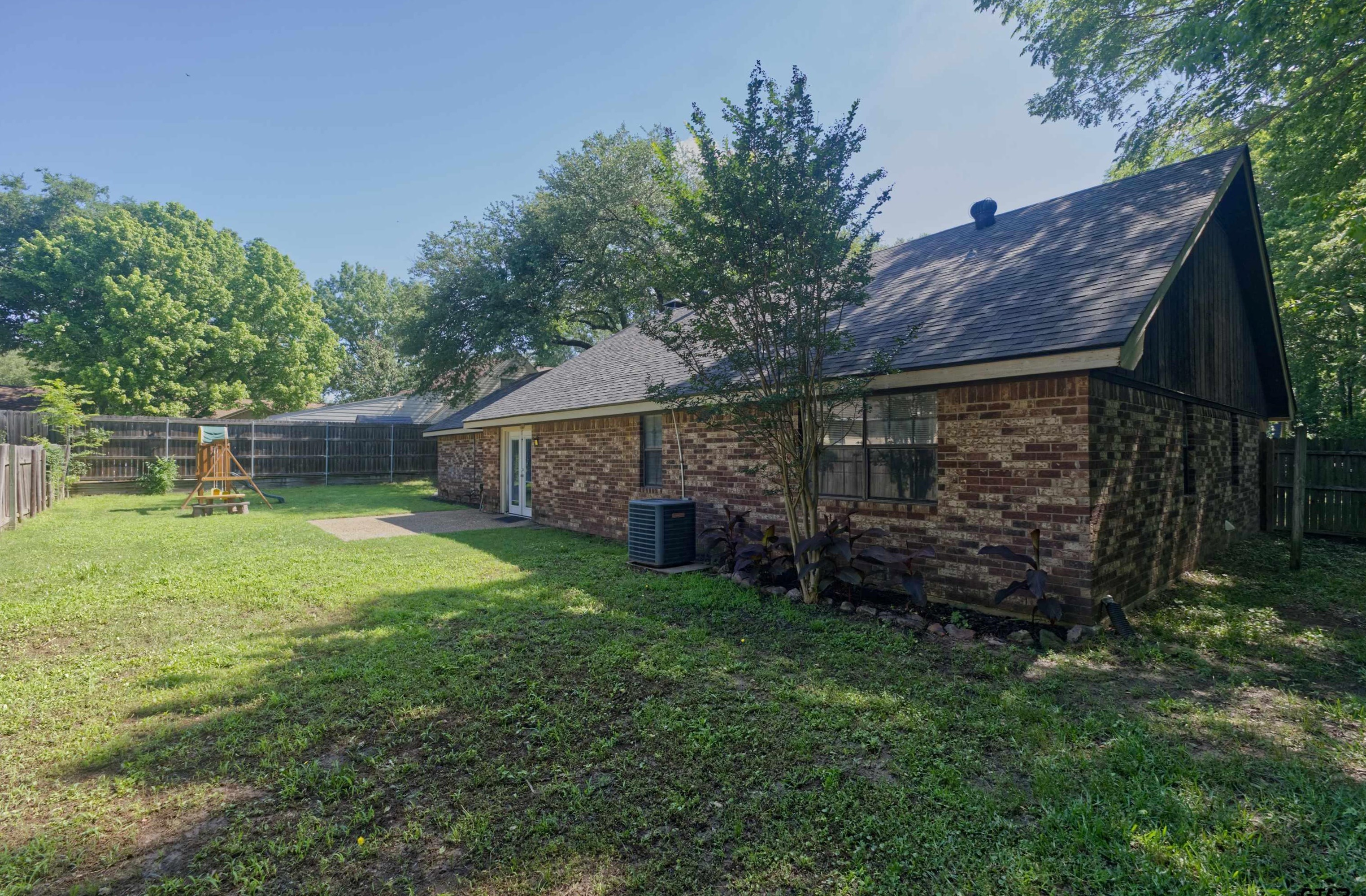 201 Joann Pl, Whitehouse TX  exterior