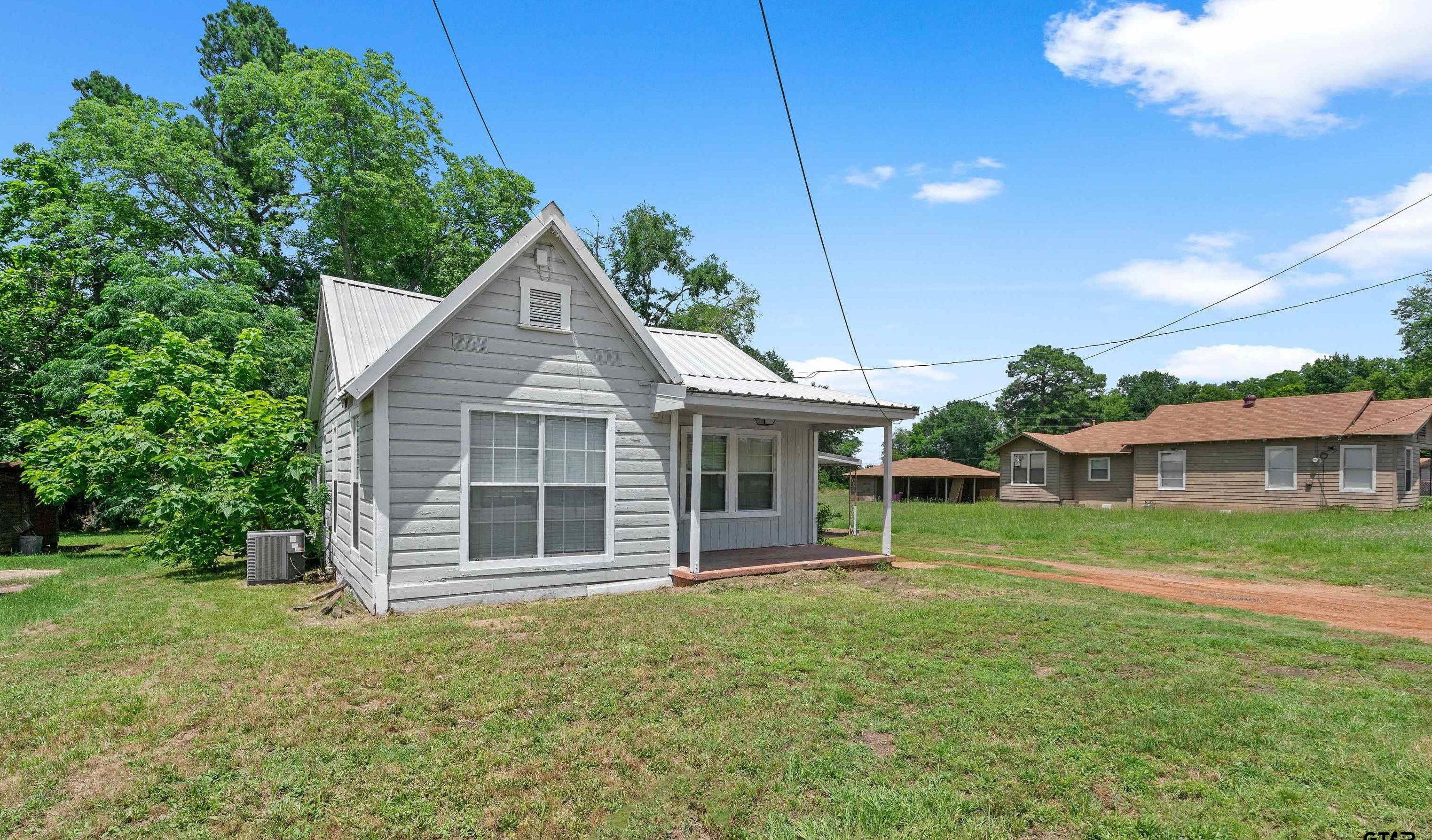 2109 Jackson St, Tyler, TX 75701-1216