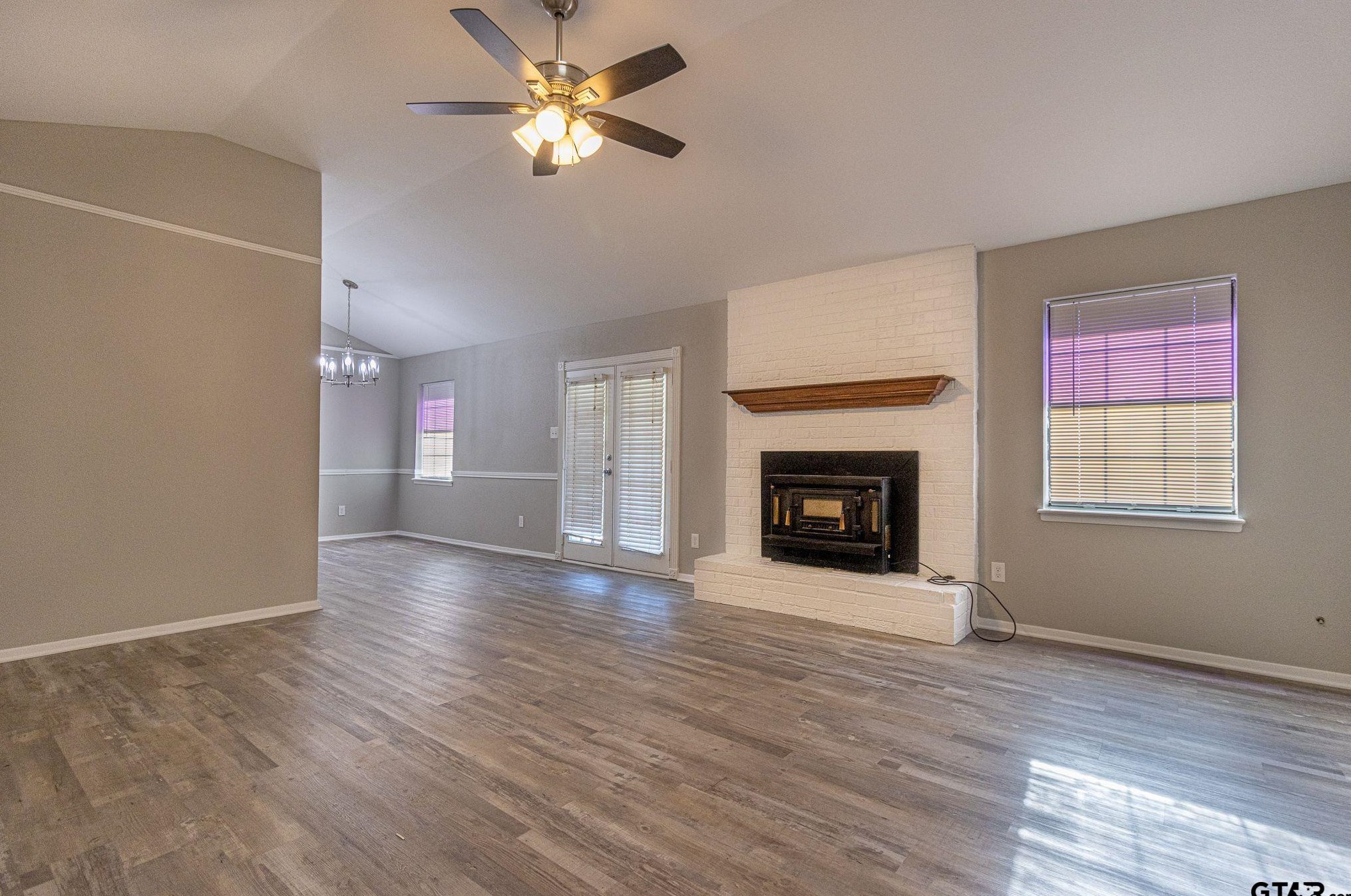 16708 Shadyridge Dr, Tyler, TX 75703