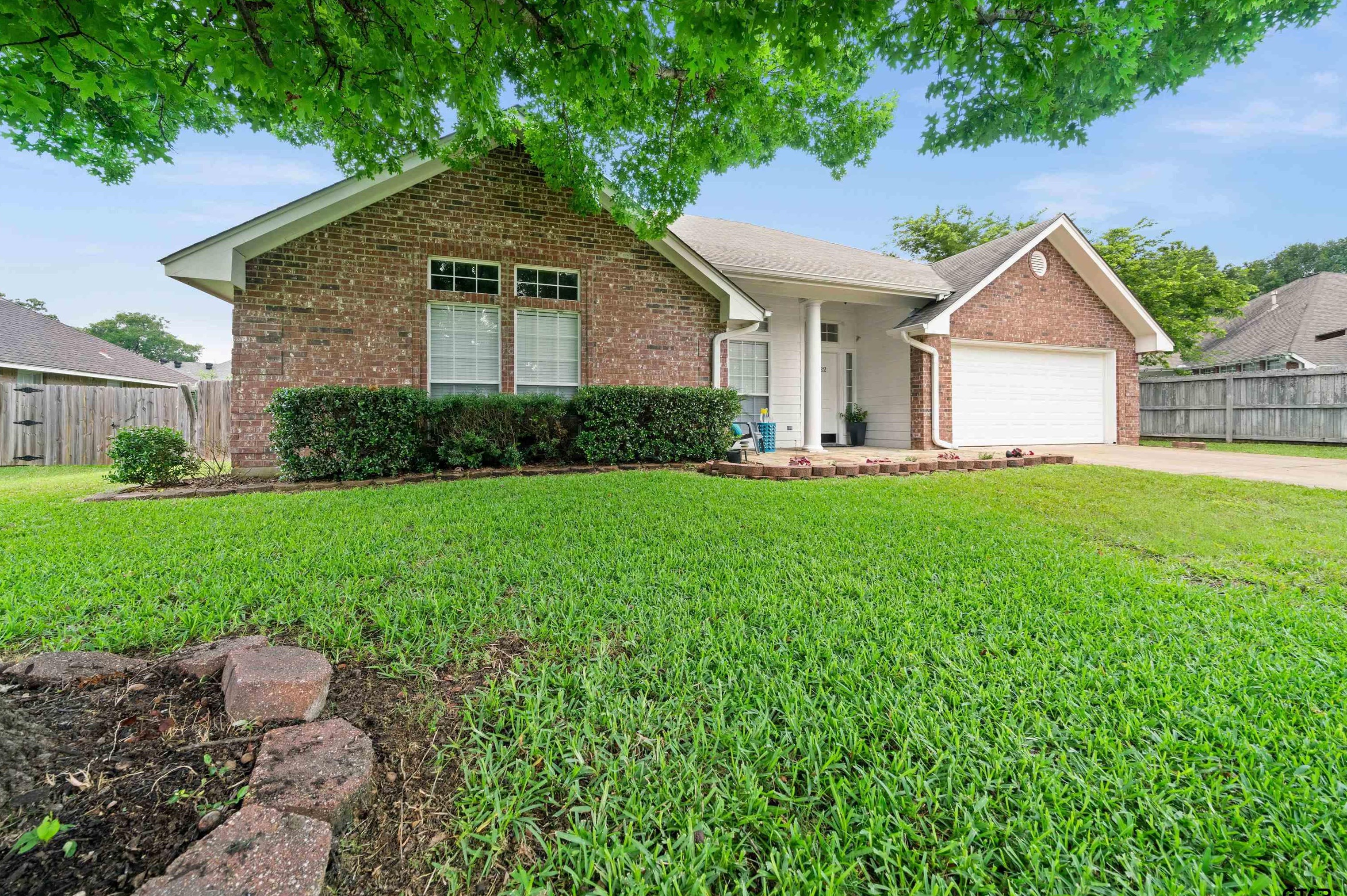 1622 Waterton Cir, Whitehouse, TX 75791-9551