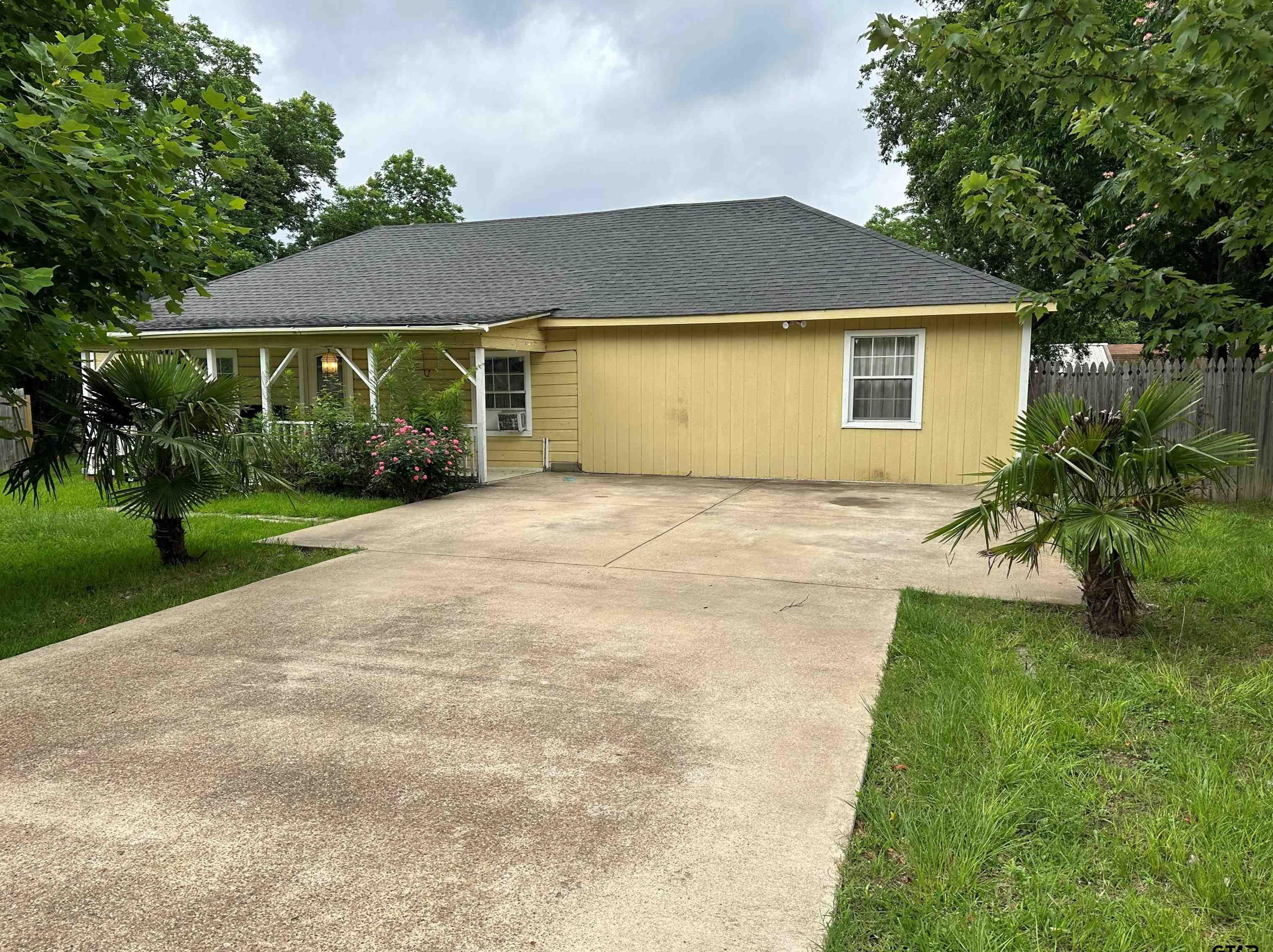 5367 County Road 381, Tyler, TX 75708-6623
