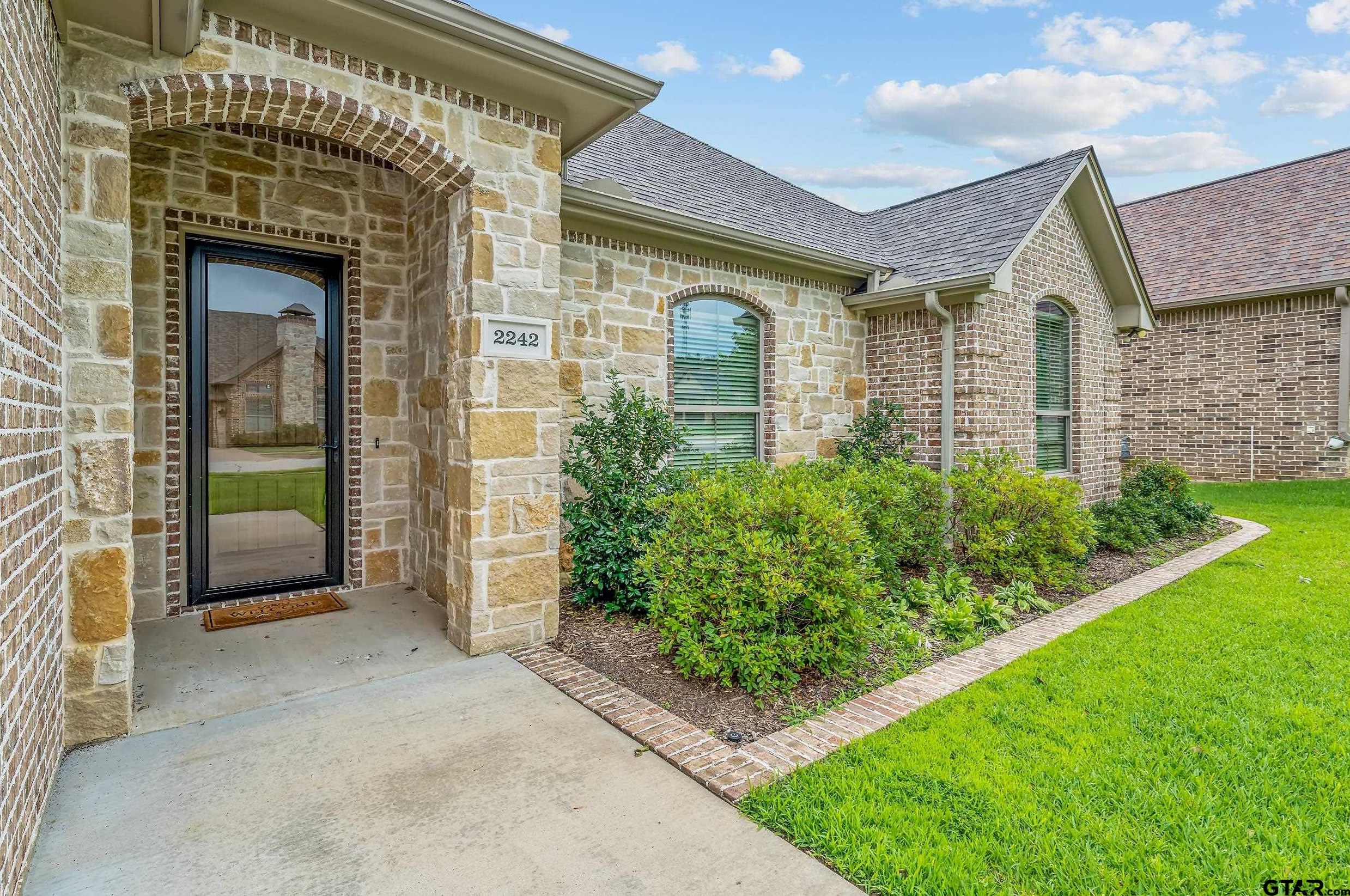 2242 Pinnacle Cir, Tyler, TX 75703-0547