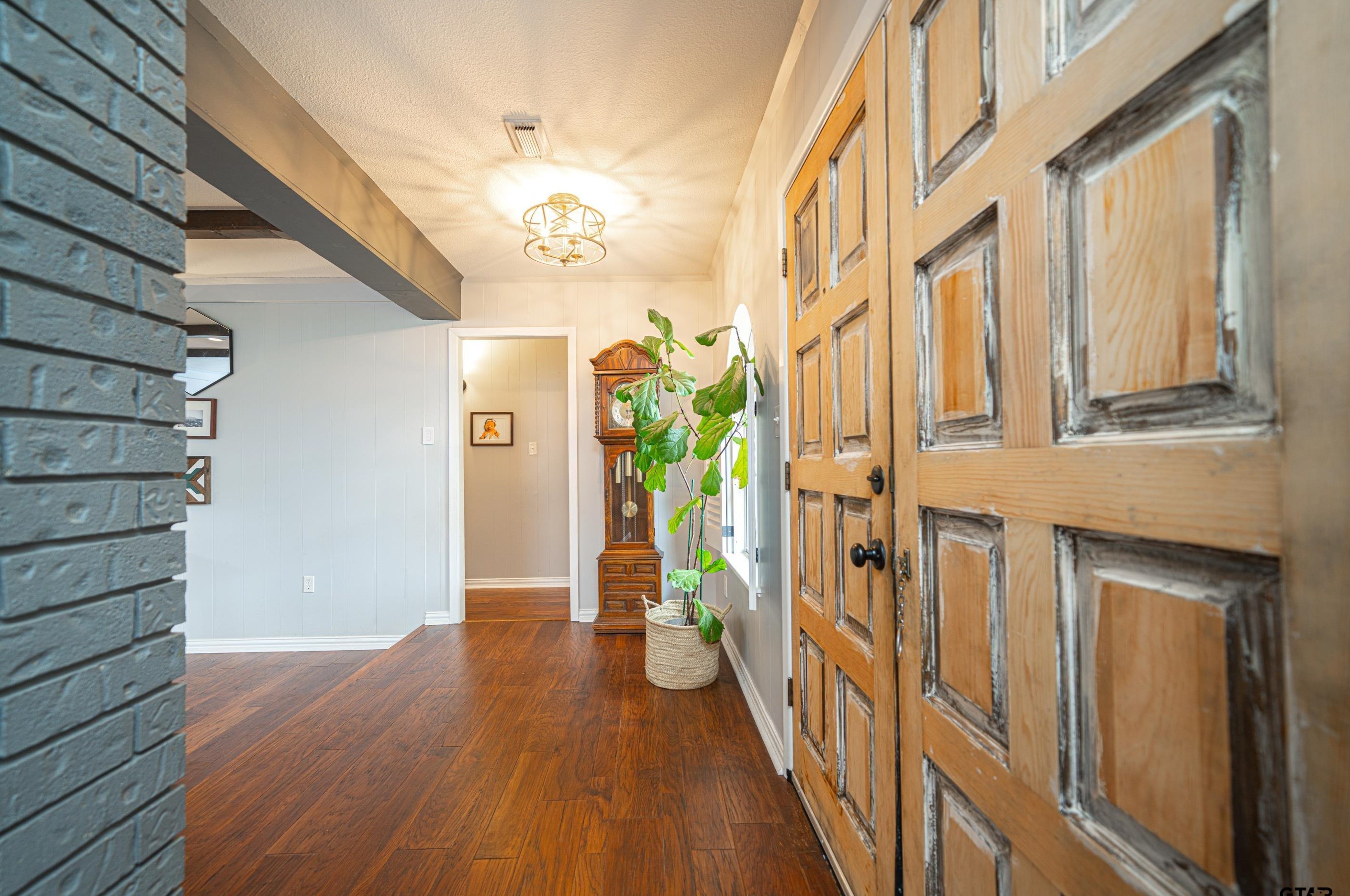 1507 Dartmouth St, Longview, TX 75601-3536