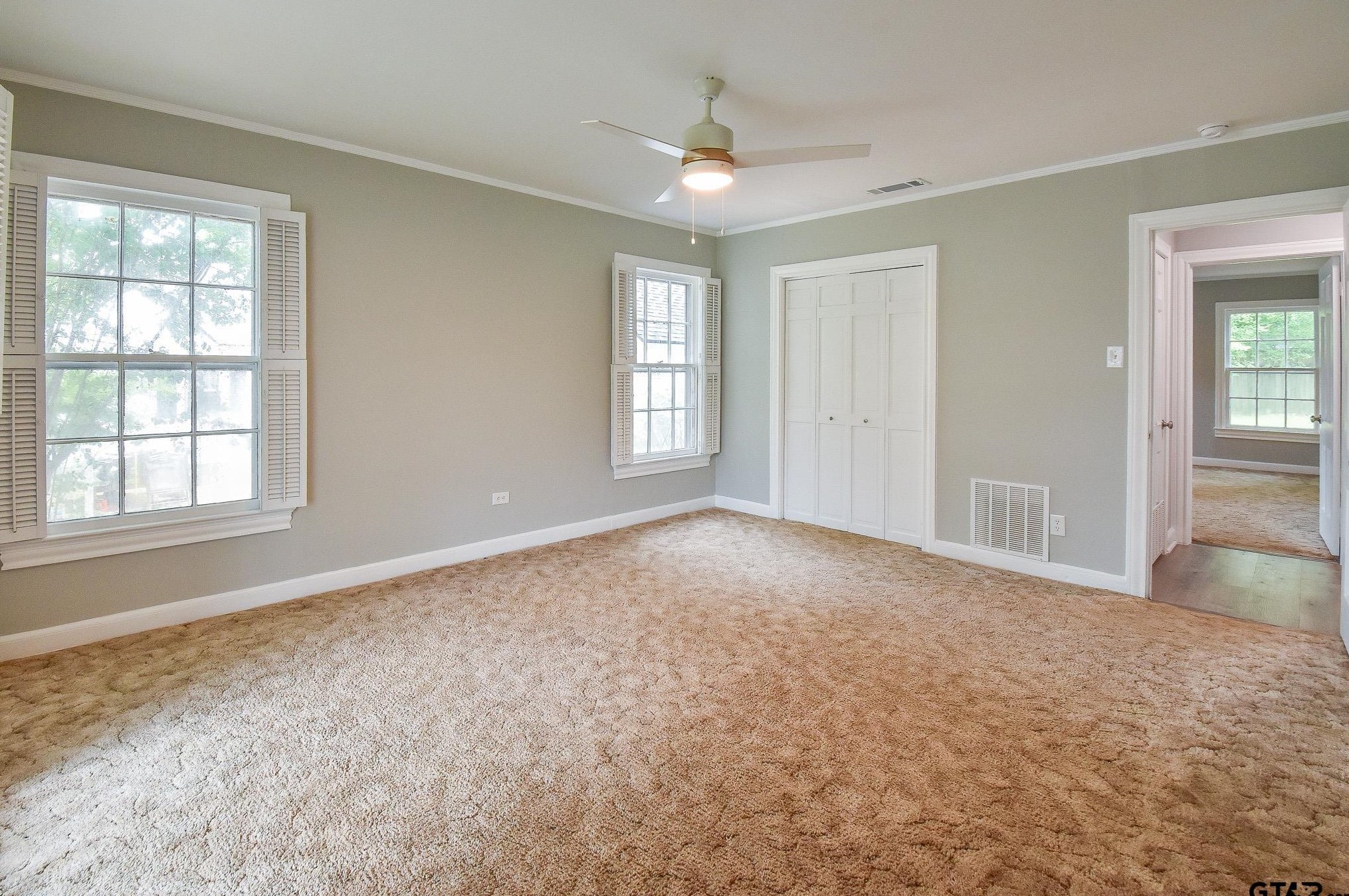 408 Woodlawn St, Henderson TX  75652-6044 exterior