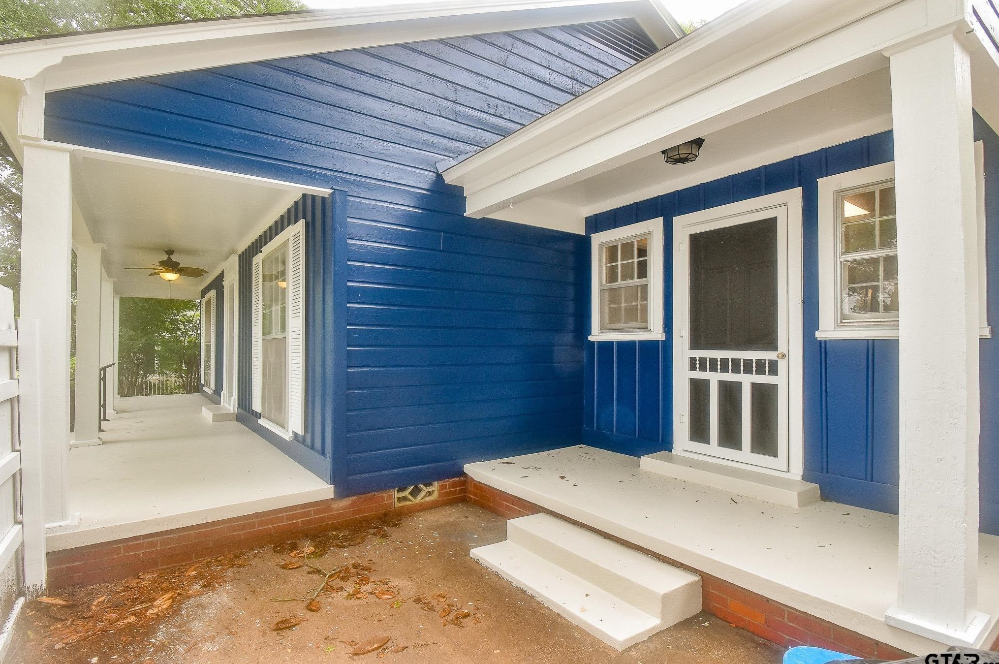 408 Woodlawn St, Henderson TX  75652-6044 exterior