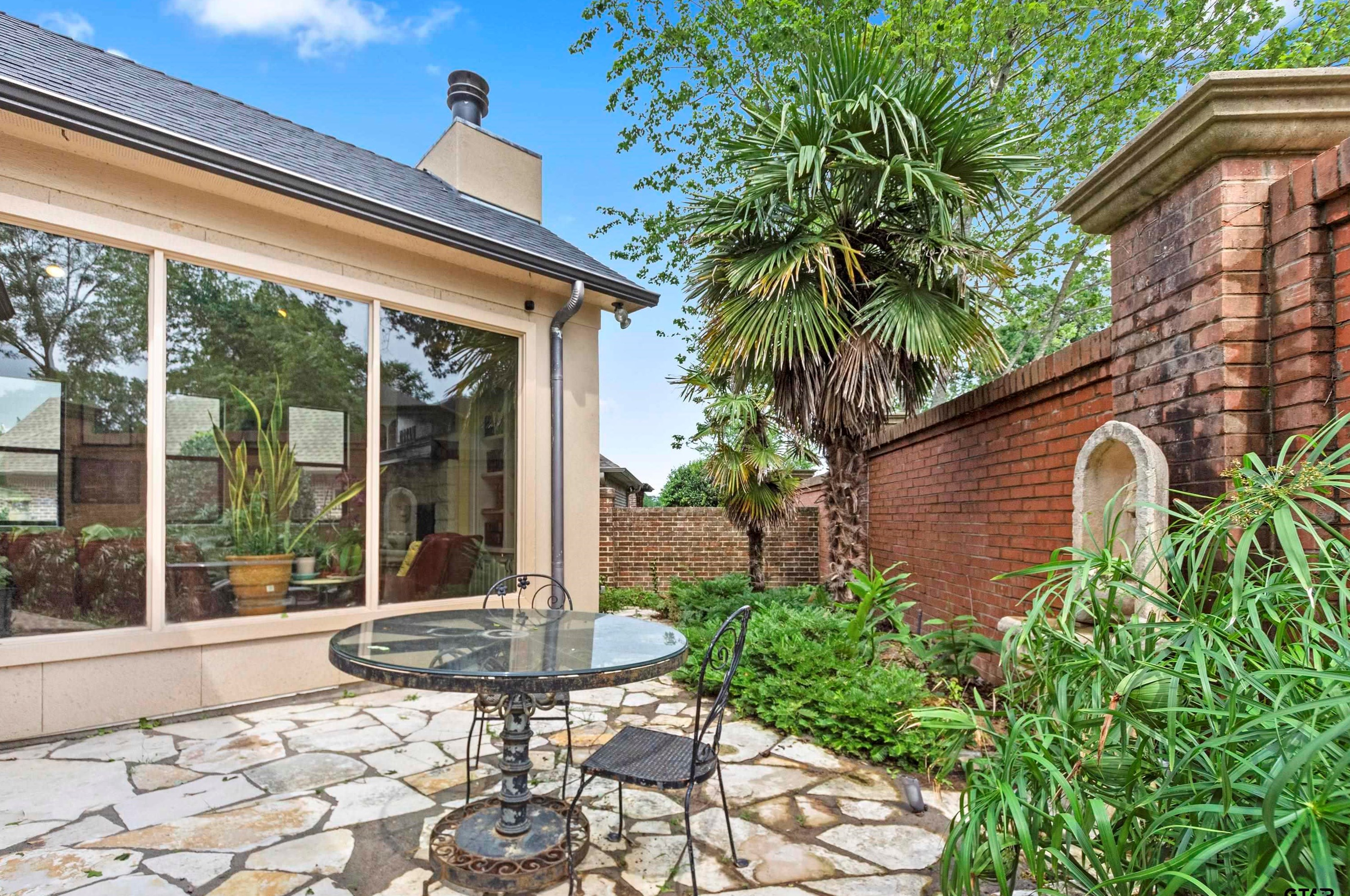 1314 Bellehaven Ct, Tyler TX  75703-5791 exterior