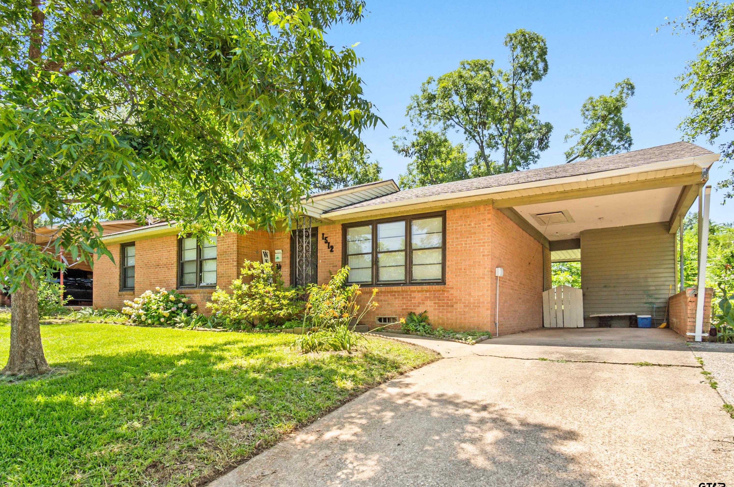 1512 Graham Dr, Tyler, TX 75701-6814