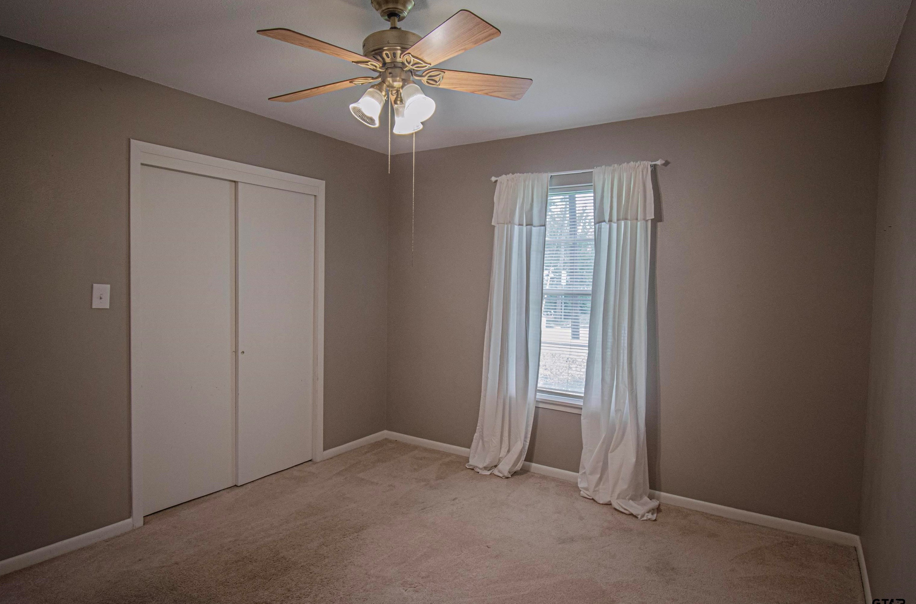3900 Birdwell Dr, Tyler TX  75703-1601 exterior