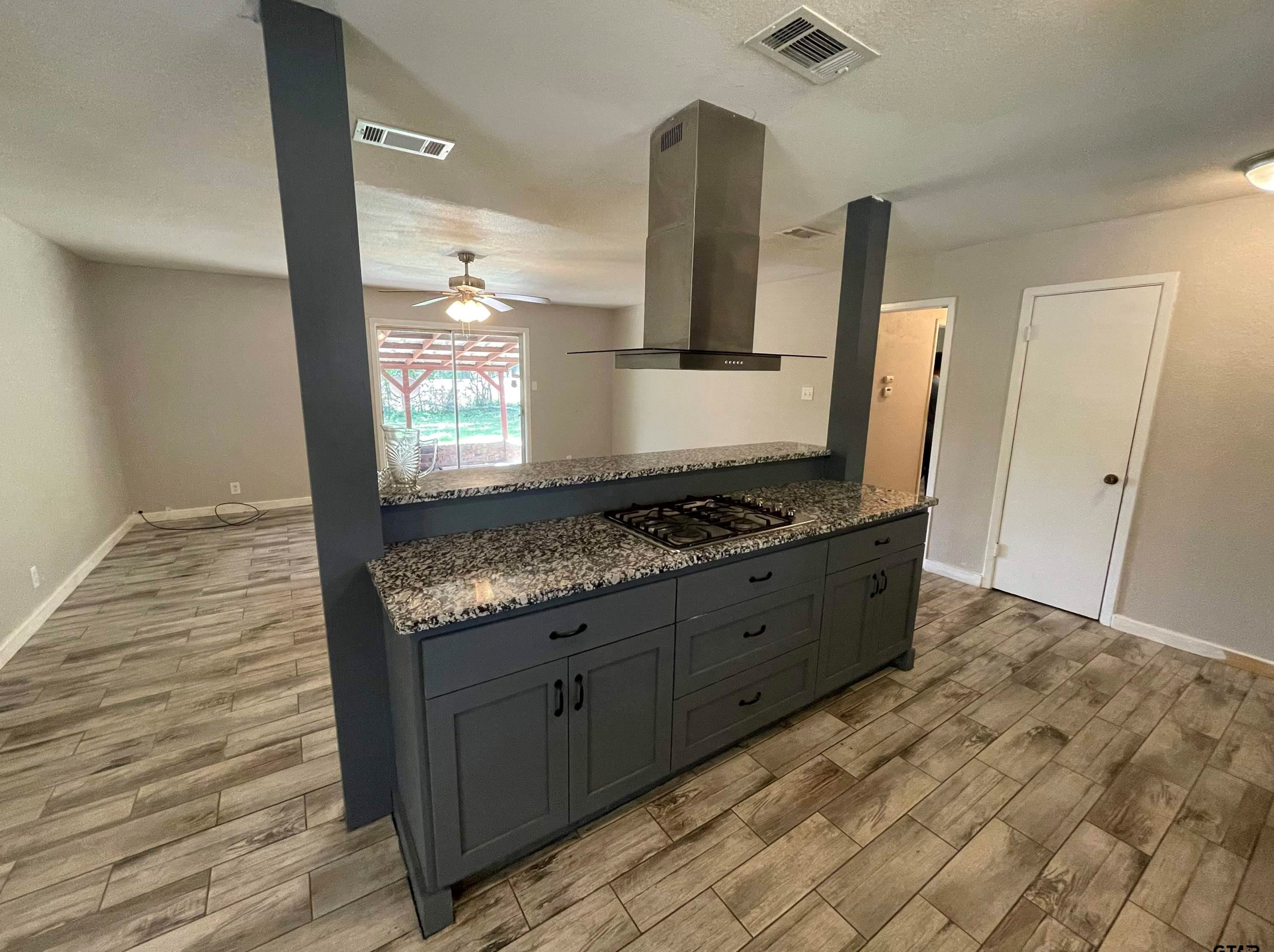 2925 Lisa Ln, Tyler, TX 75701