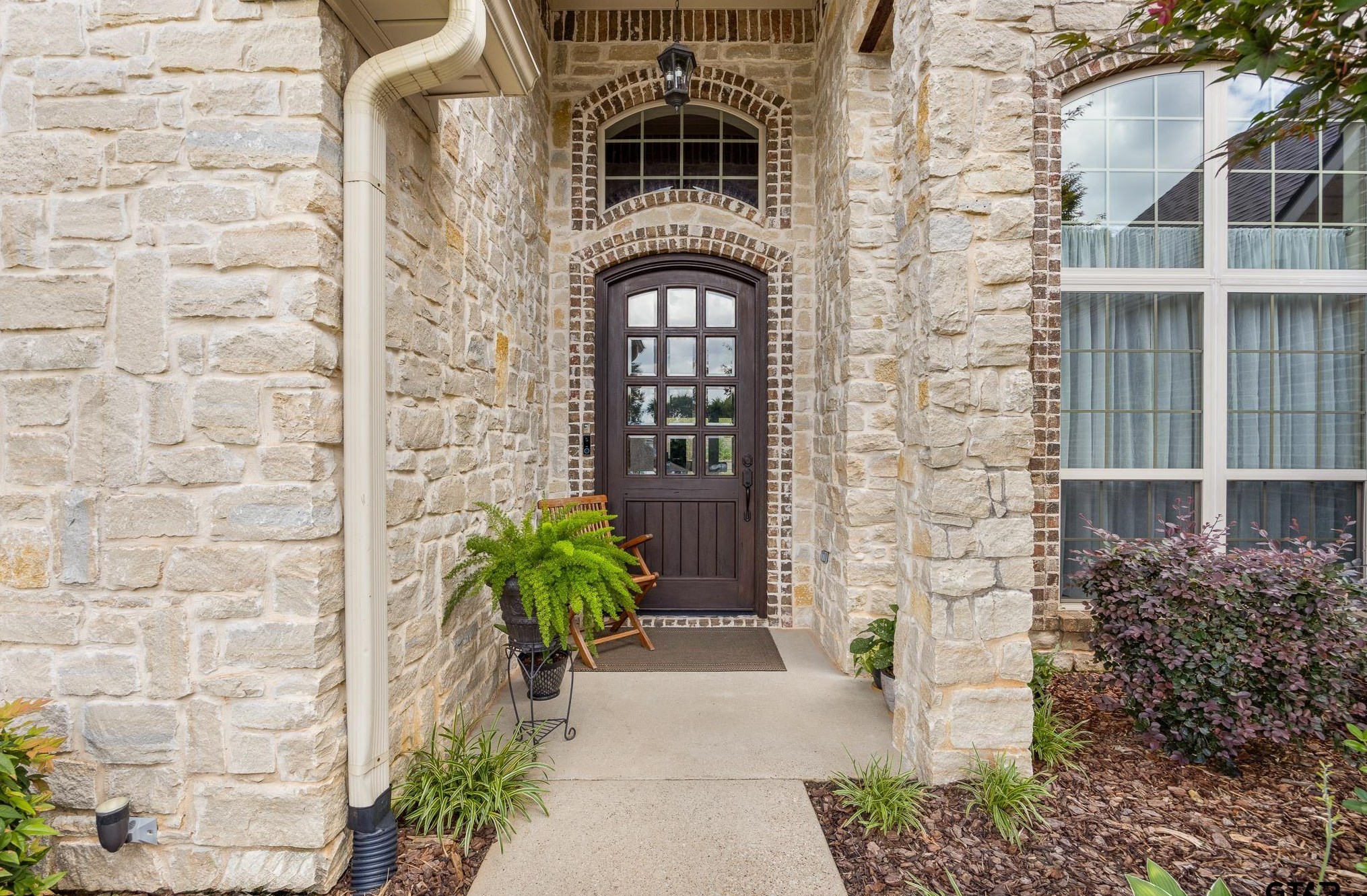 614 Huntwick Ln, Tyler TX  75703-5099 exterior