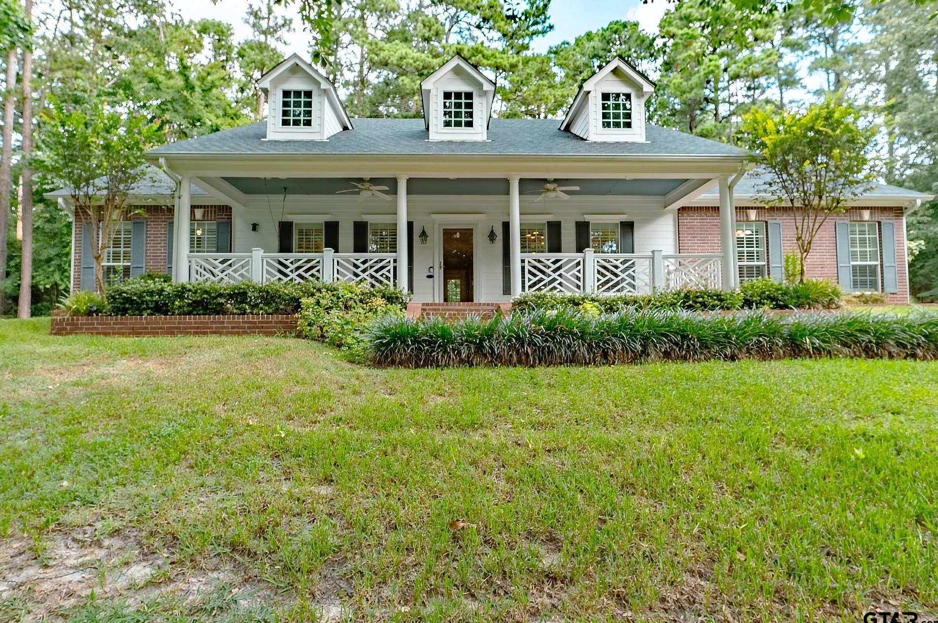 18560 Enchanted Woods, Flint, TX 75762