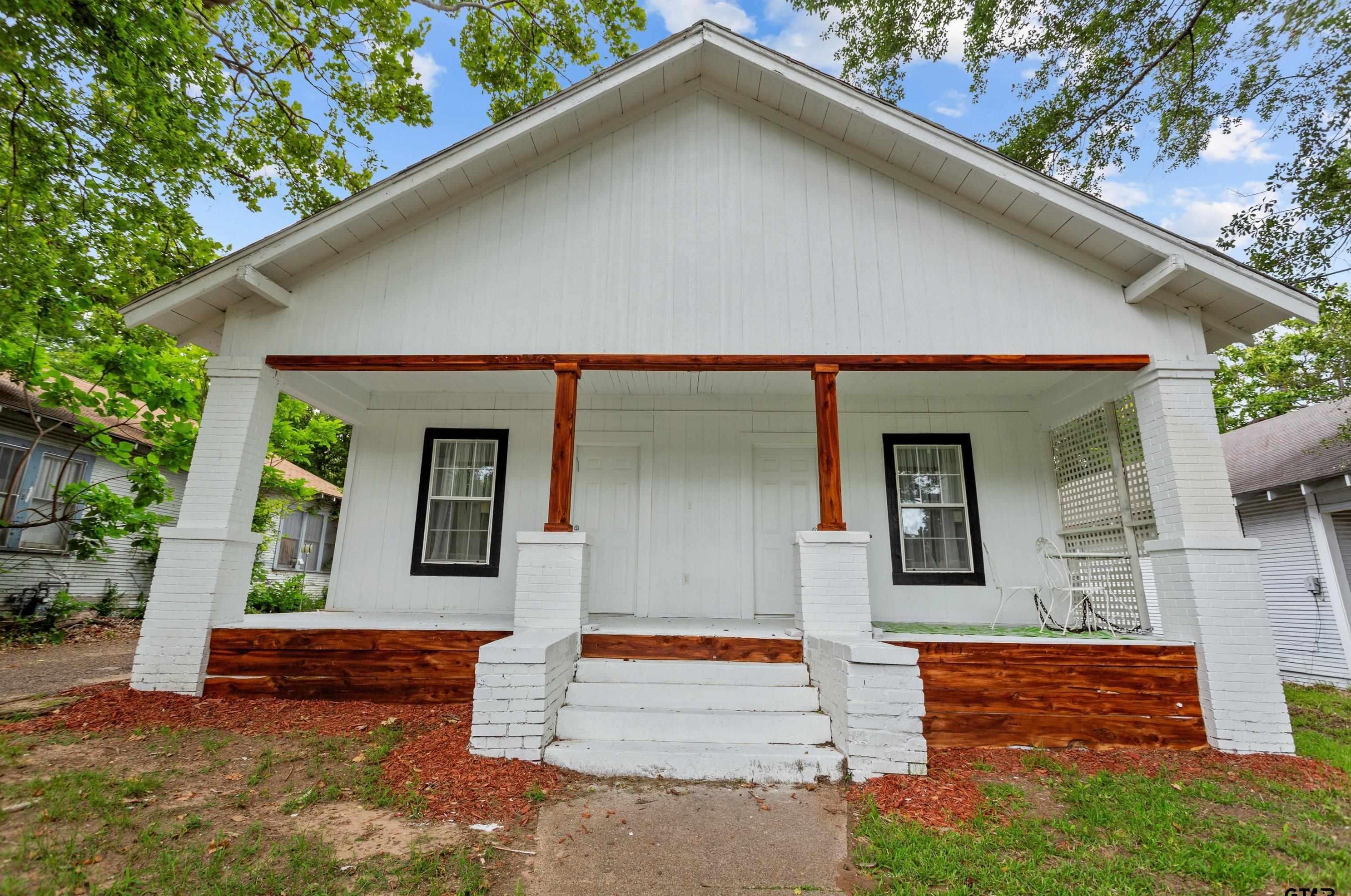 1004 E Erwin St, Tyler, TX 75702