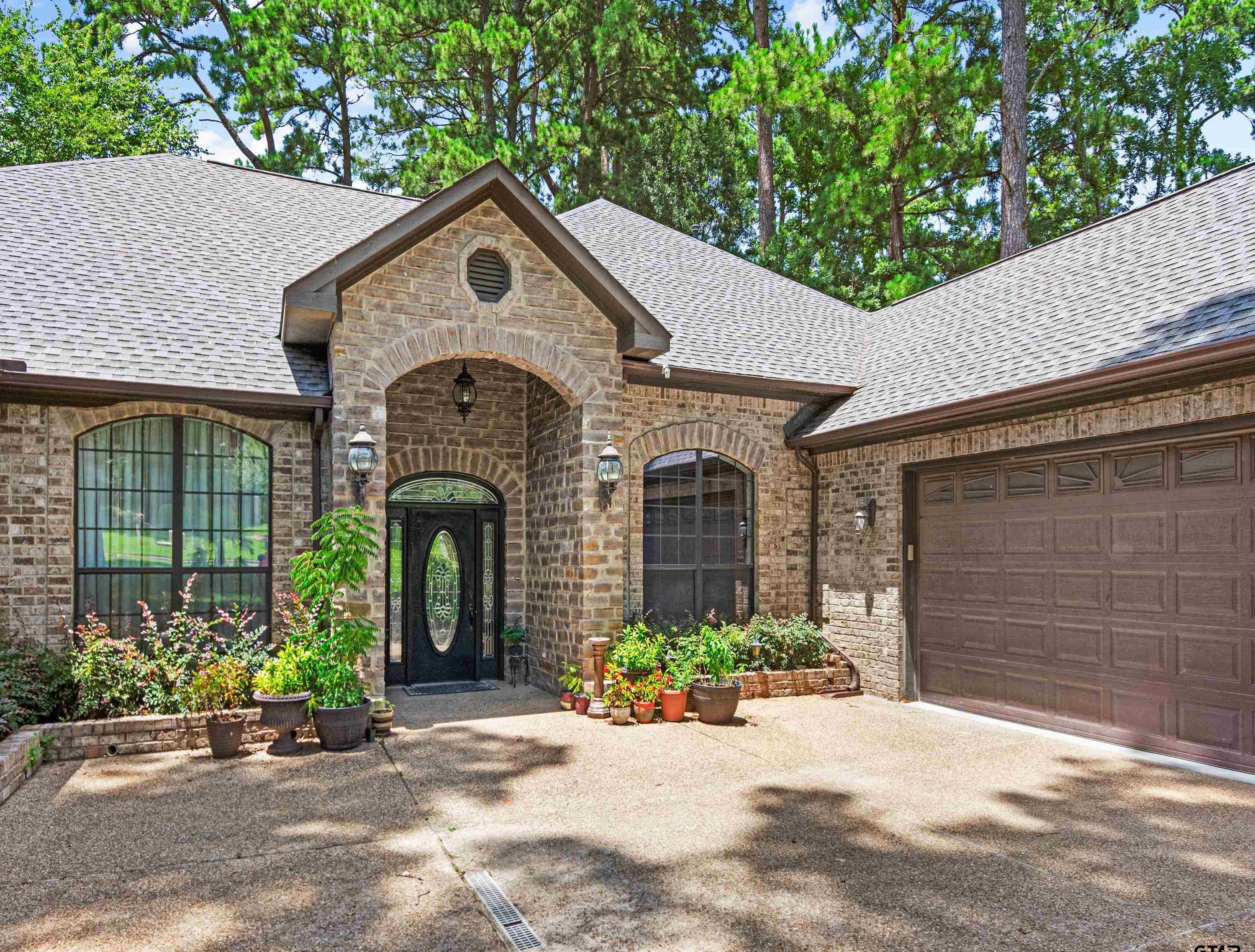 1114 Ashwood Dr, Tyler, TX 75703