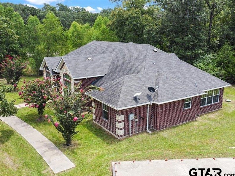 13860 Fm 645, Palestine, TX 75803