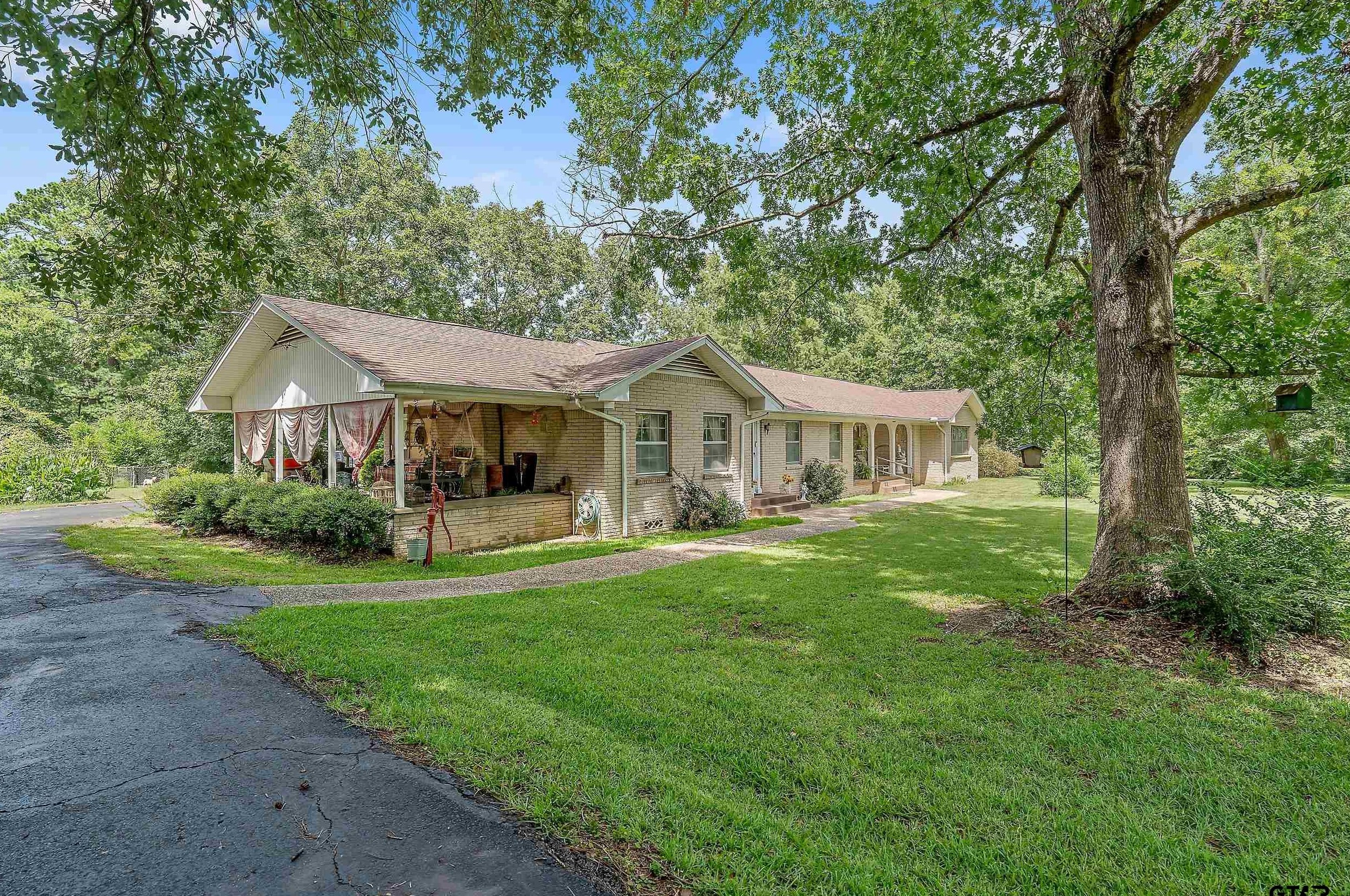 17645 E Us Hwy 84, Rusk, TX 75785