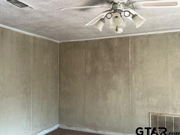 653 Jefferson, Faker, TX 75686