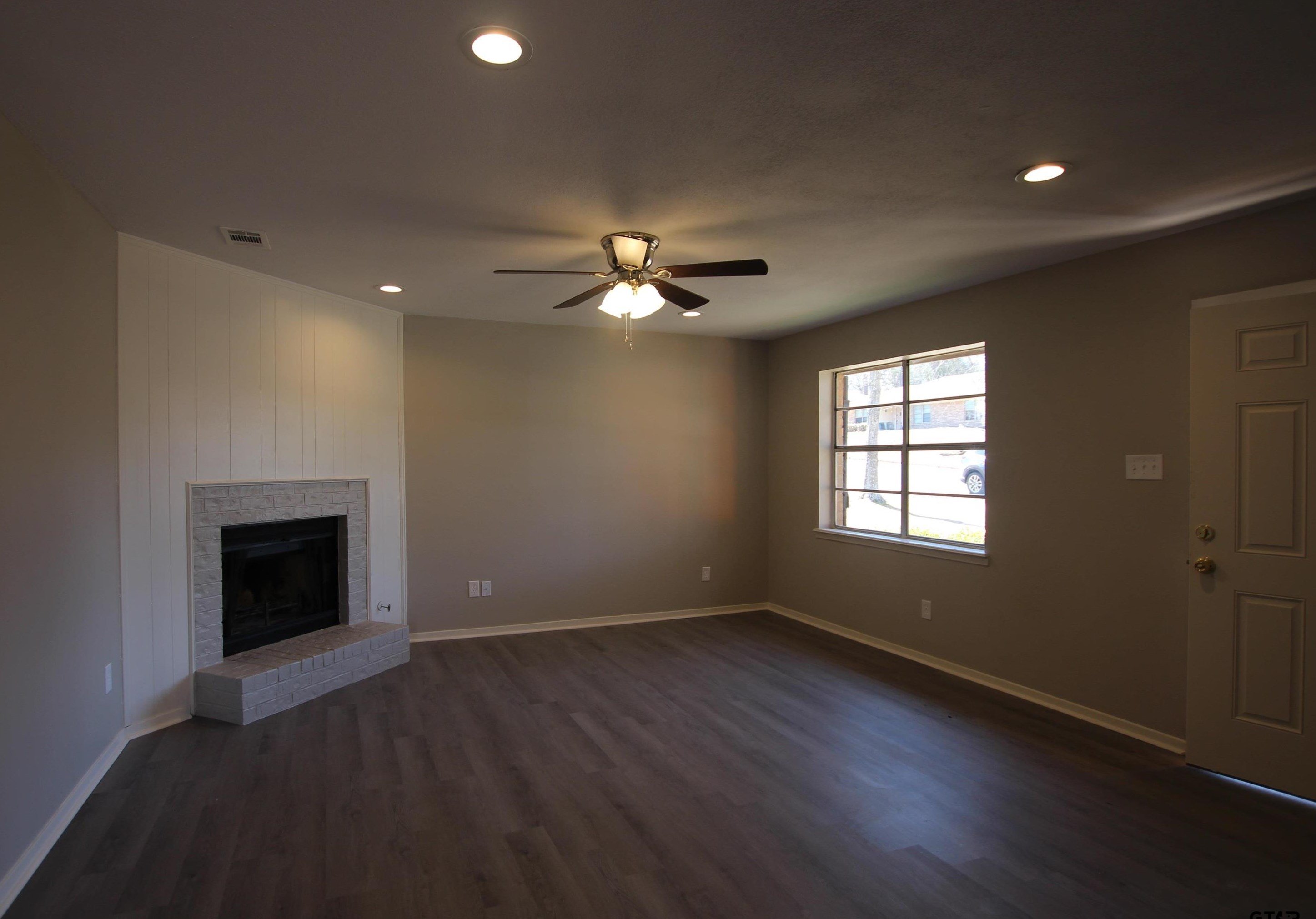 4510 Edinburgh, Tyler, TX 75703