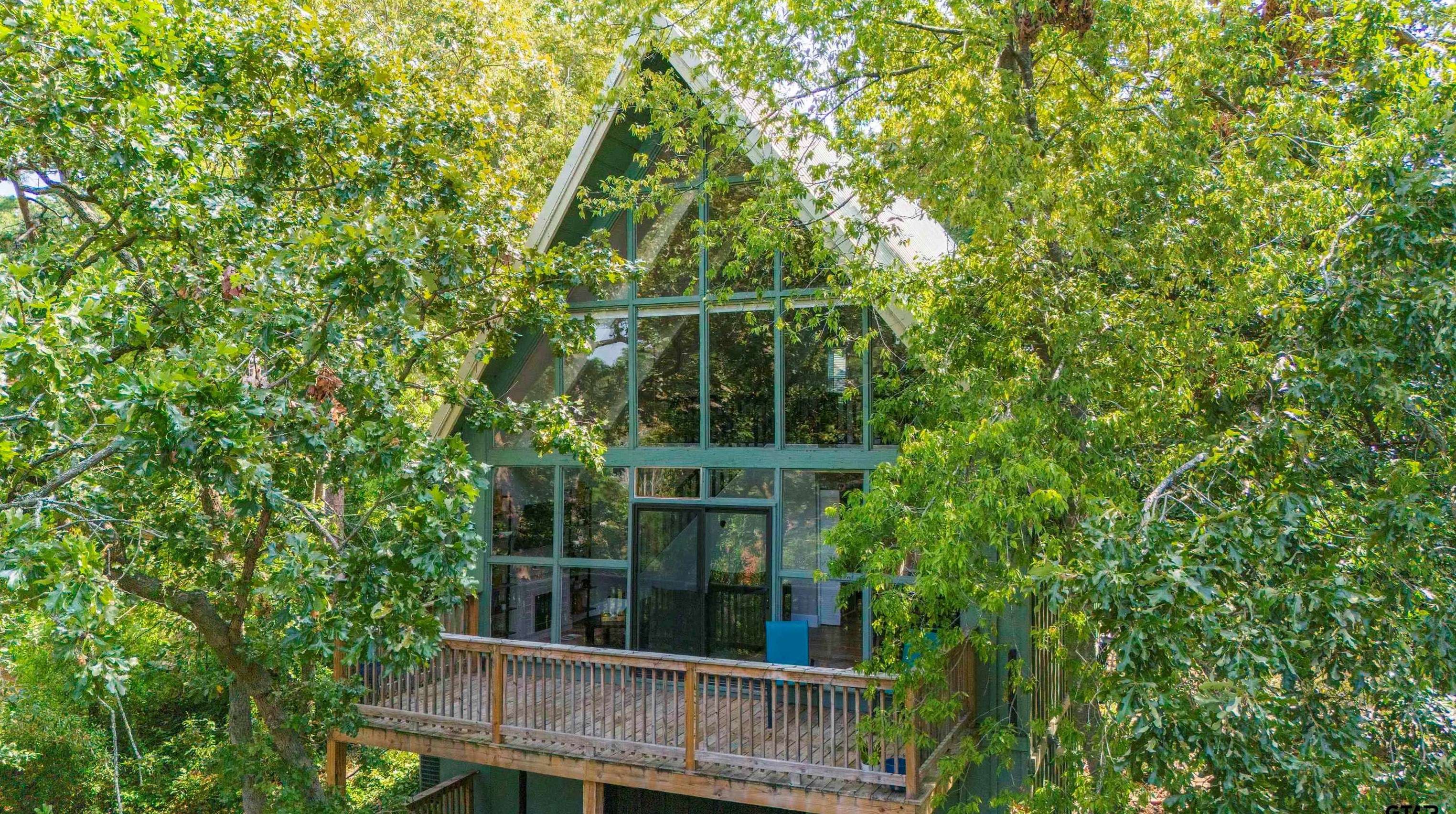 221 Hideaway Lane Central, Hide A Way, TX 75771