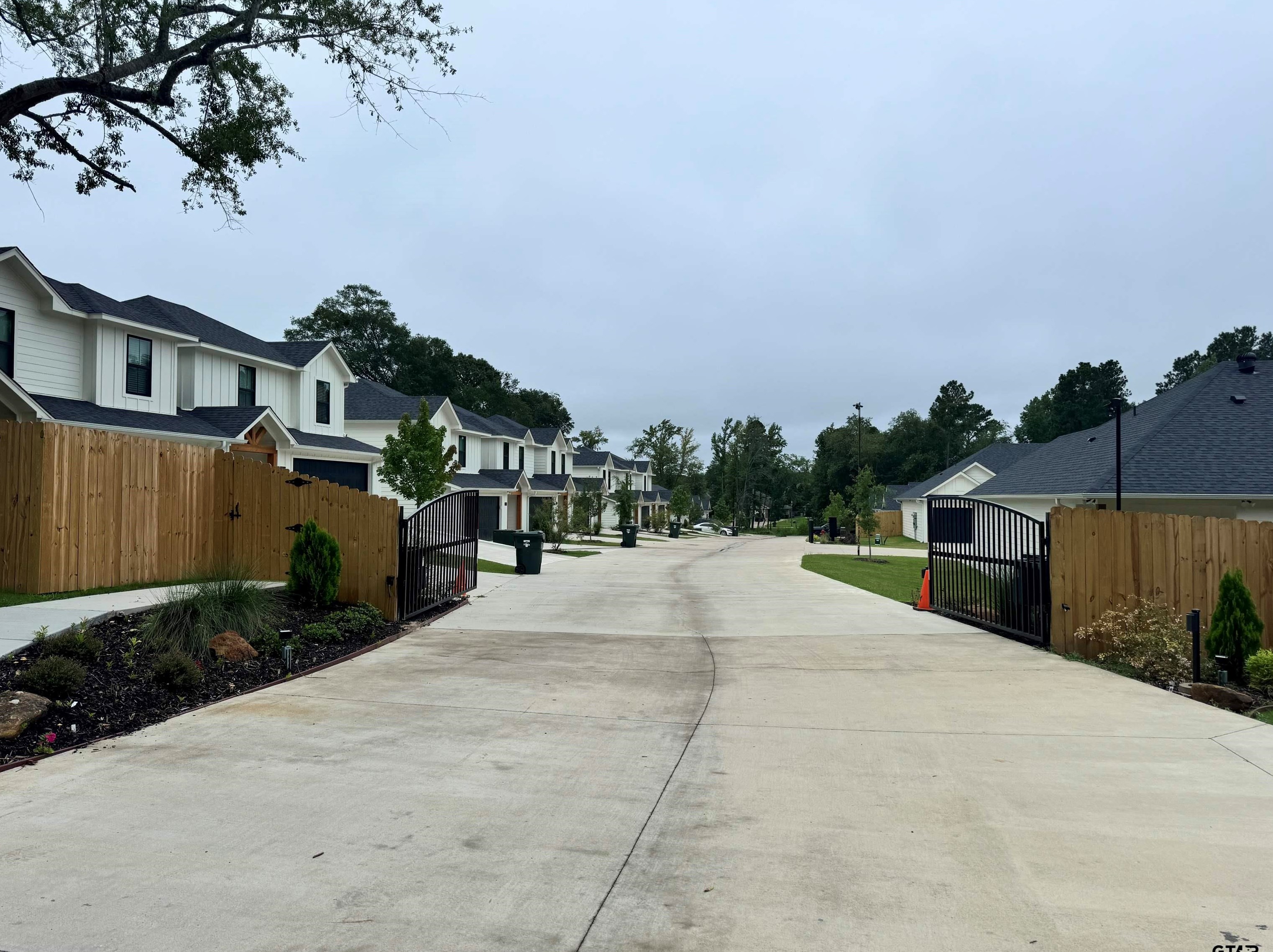 1011 Mcclenny, Tyler, TX 75703