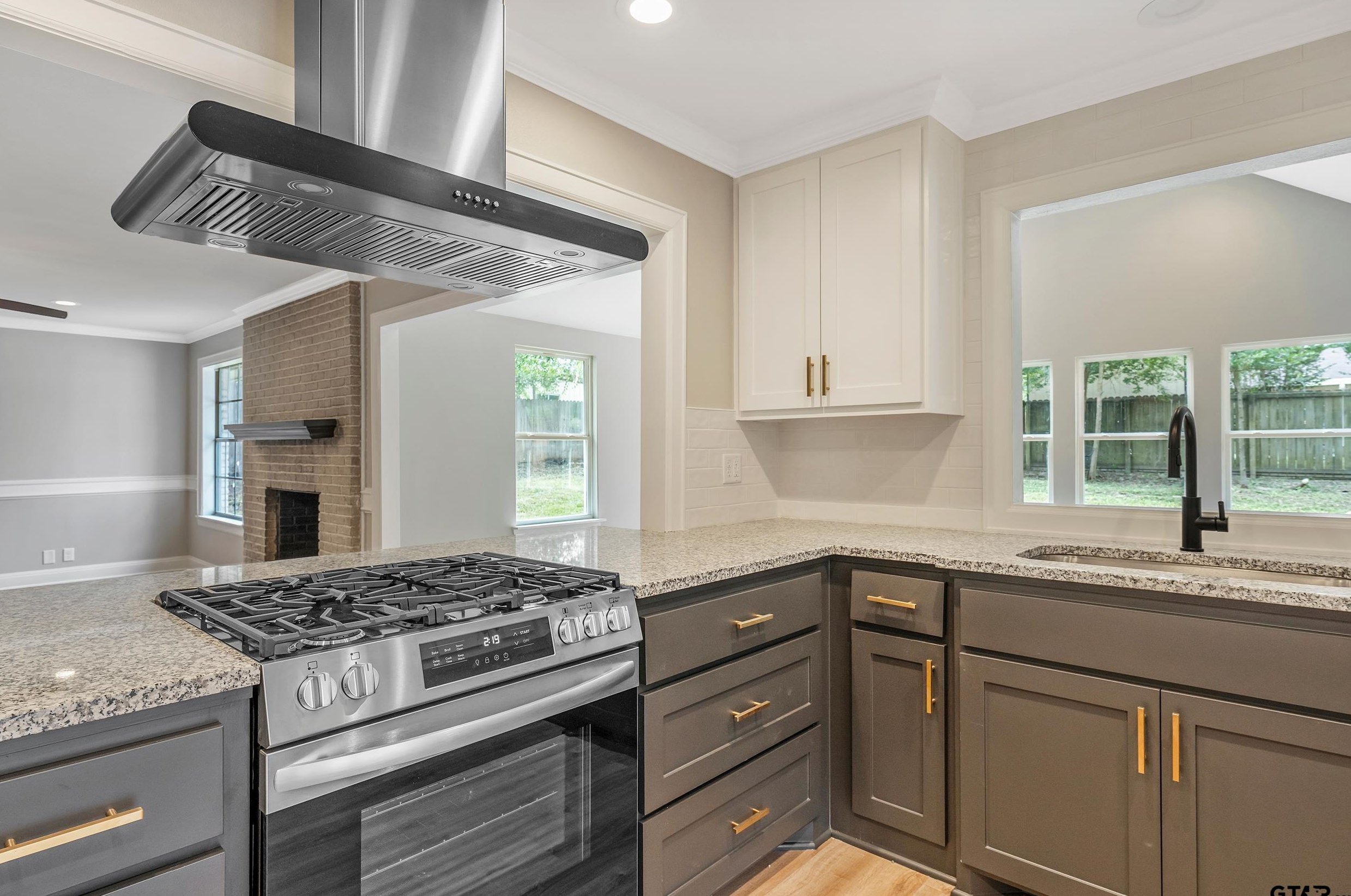 2725 Rockbridge, Tyler, TX 75701