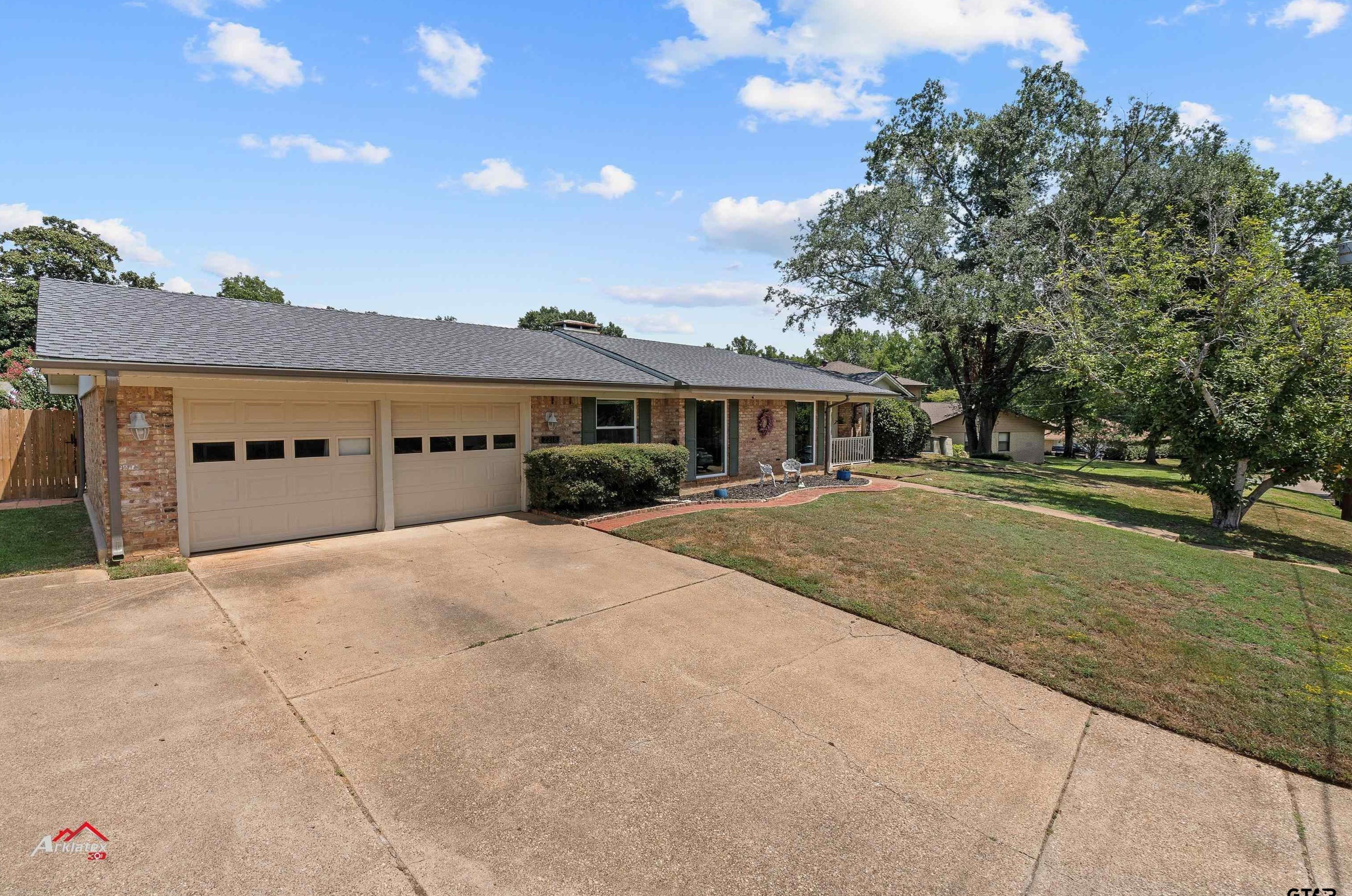 2218 Debby, Tyler, TX 75701