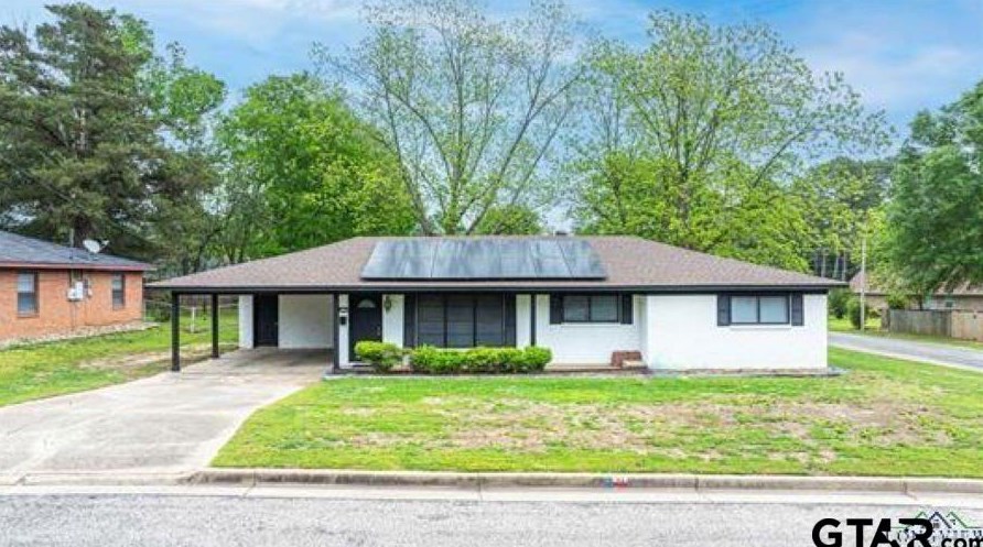2312 Kim St, Longview, TX 75602
