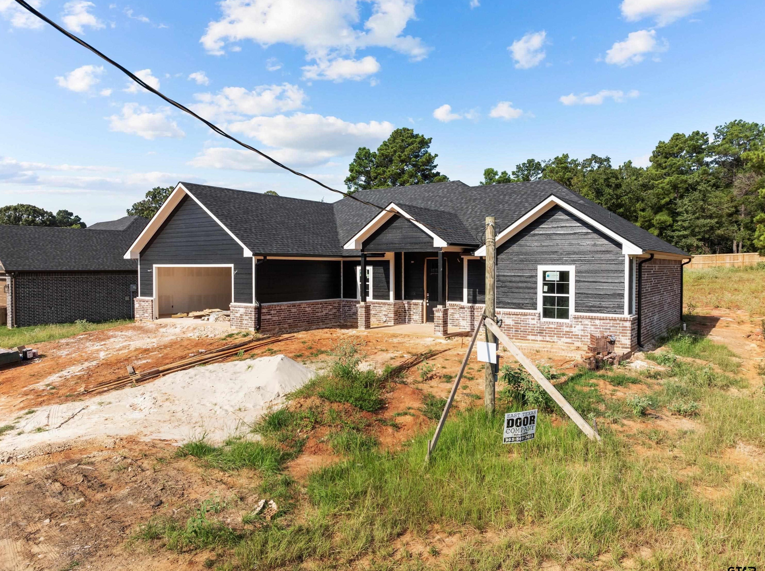 20047 County Rd 2152, Griffin, TX 75789
