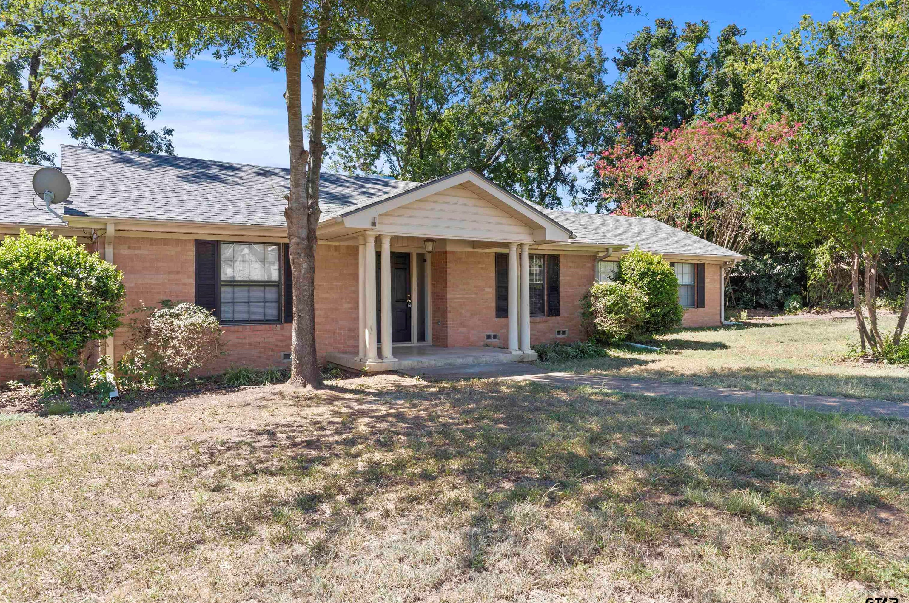 2219 Debby, Tyler, TX 75701