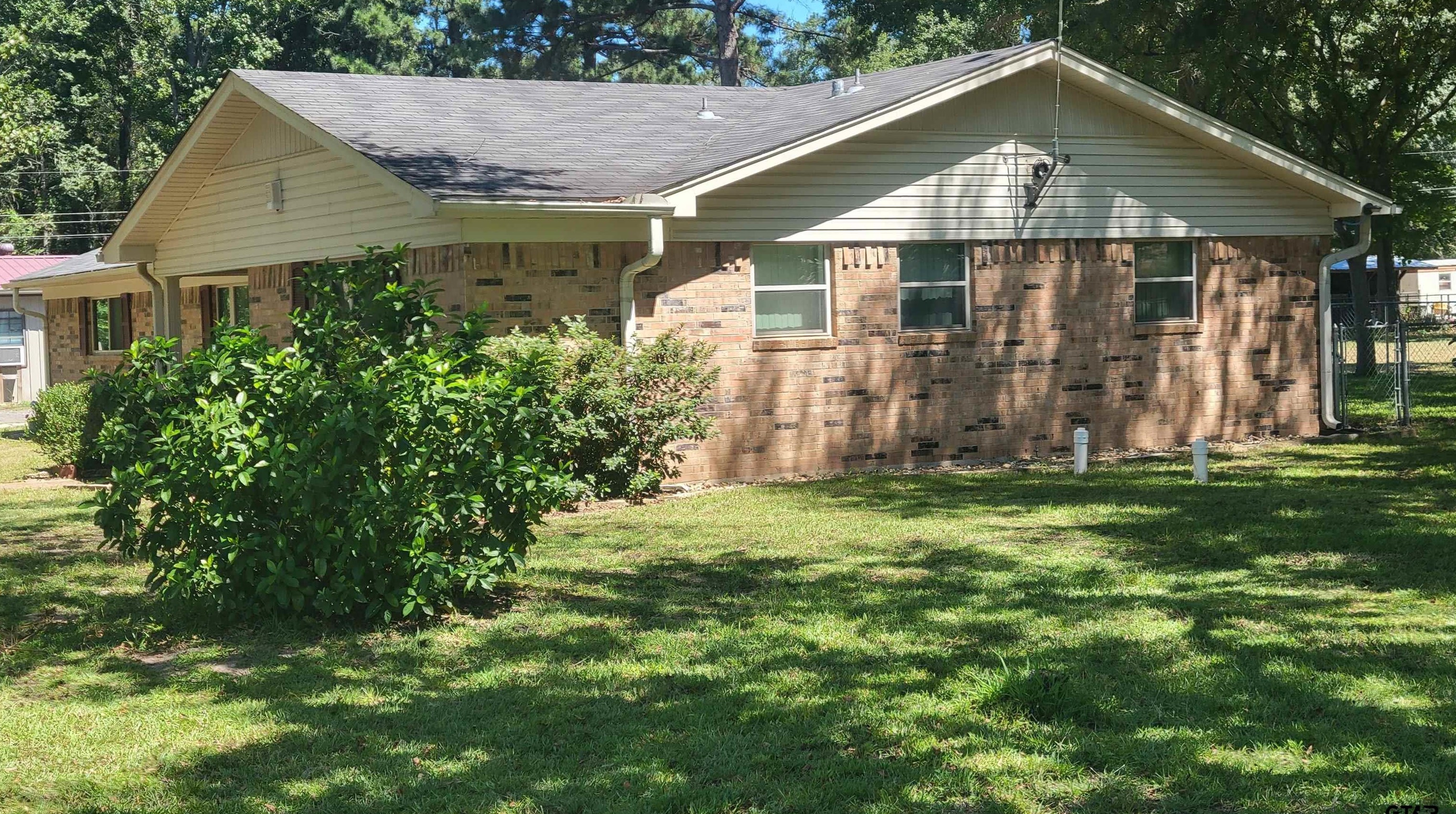 584 N Fm 3052, Griffin, TX 75789