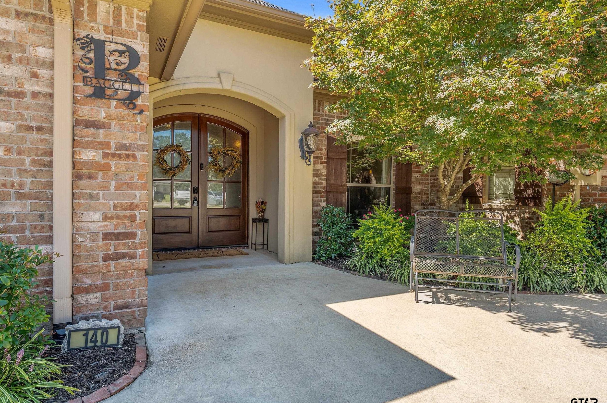 140 Creek Dr, Marshall, TX 75672