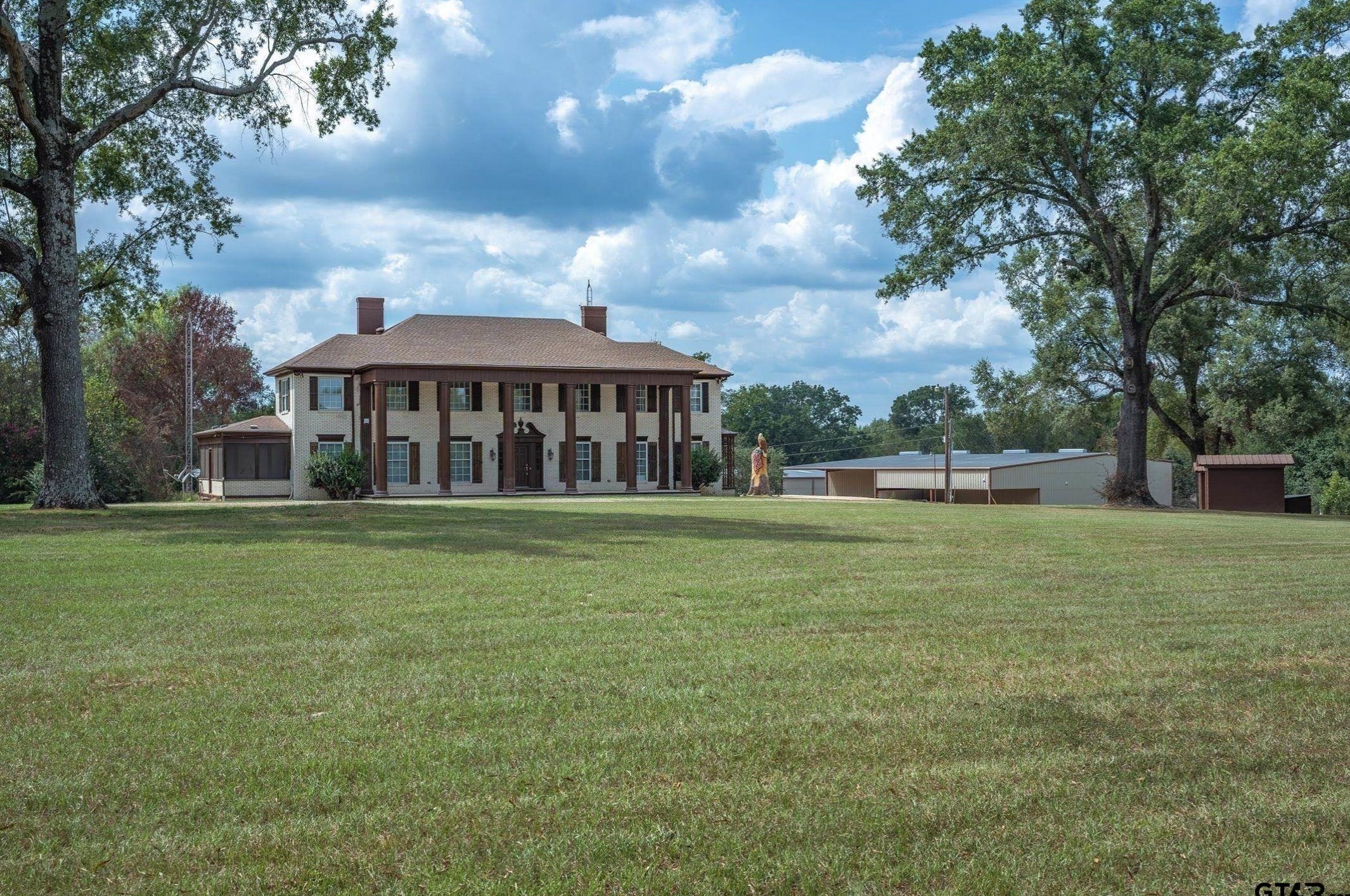 23223 County Road 431, Hide A Way, TX 75771