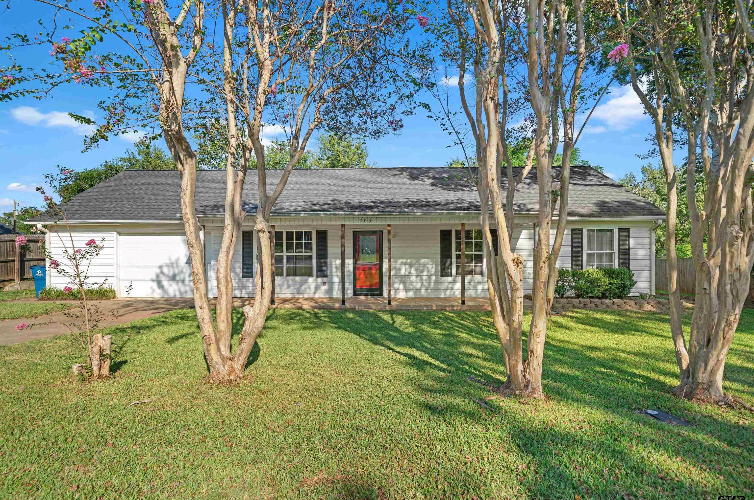 203 Crestview, Whitehouse, TX 75791