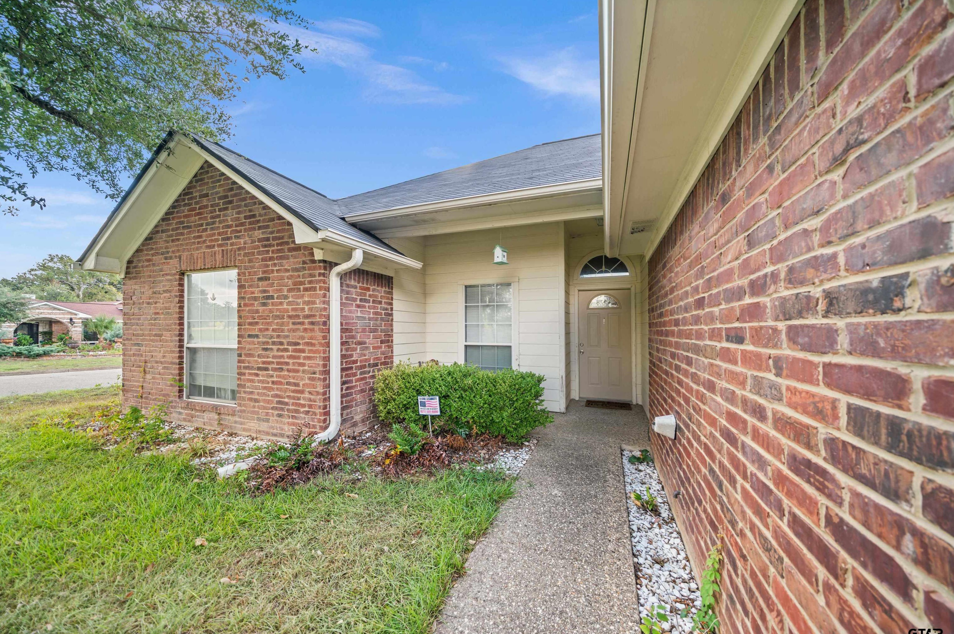 5602 Willingham Dr, Tyler, TX 75704