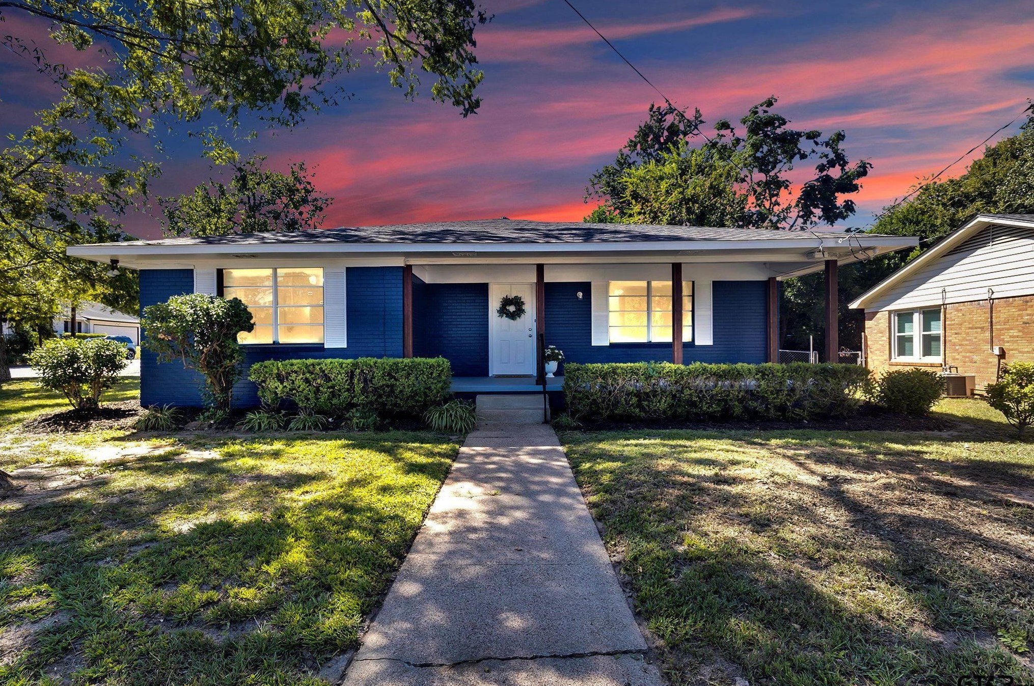 827 Palmer Ave, Tyler TX  75701-2371 exterior