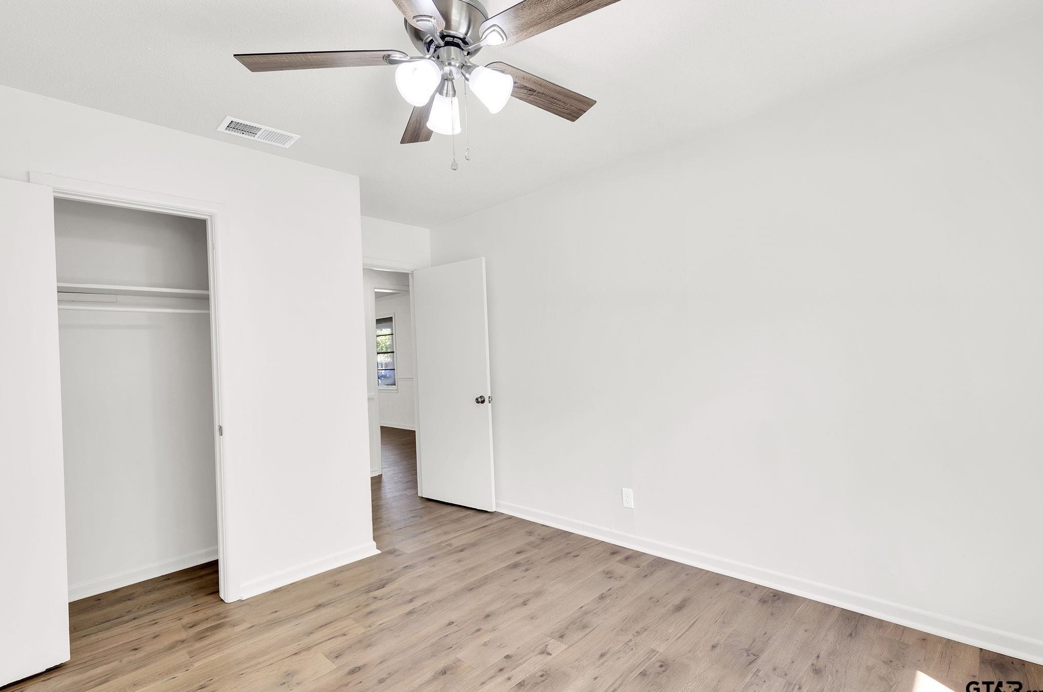 827 Palmer Ave, Tyler TX  75701-2371 exterior