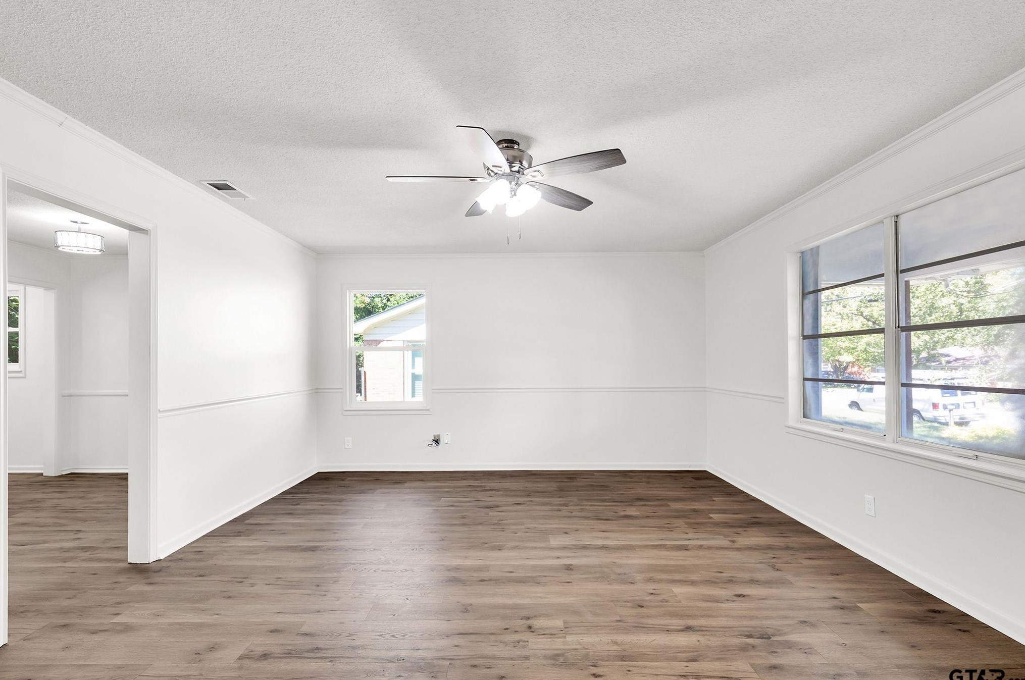 827 Palmer Ave, Tyler TX  75701-2371 exterior