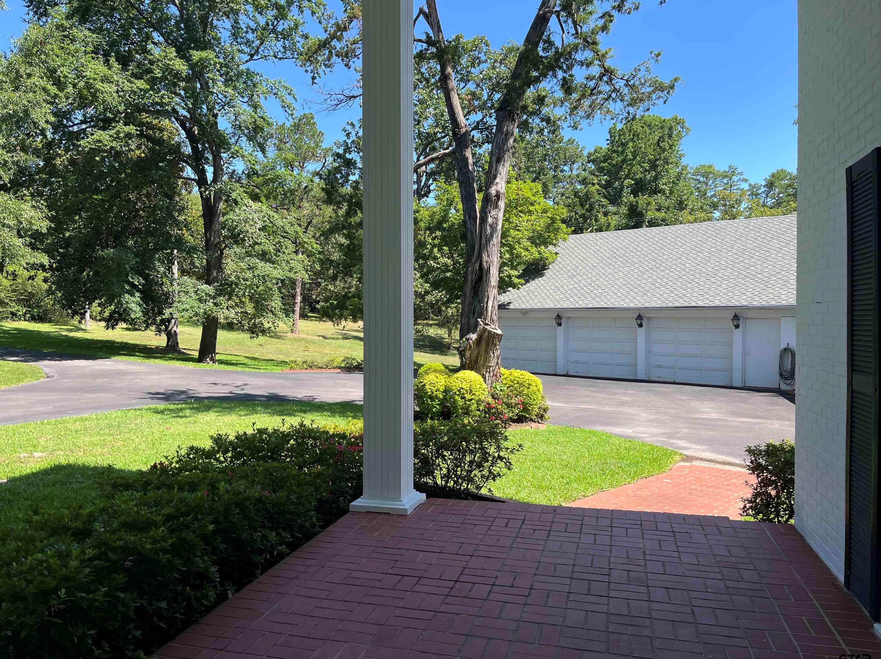 2300 E Highland Park Circle, Tyler, TX 75701