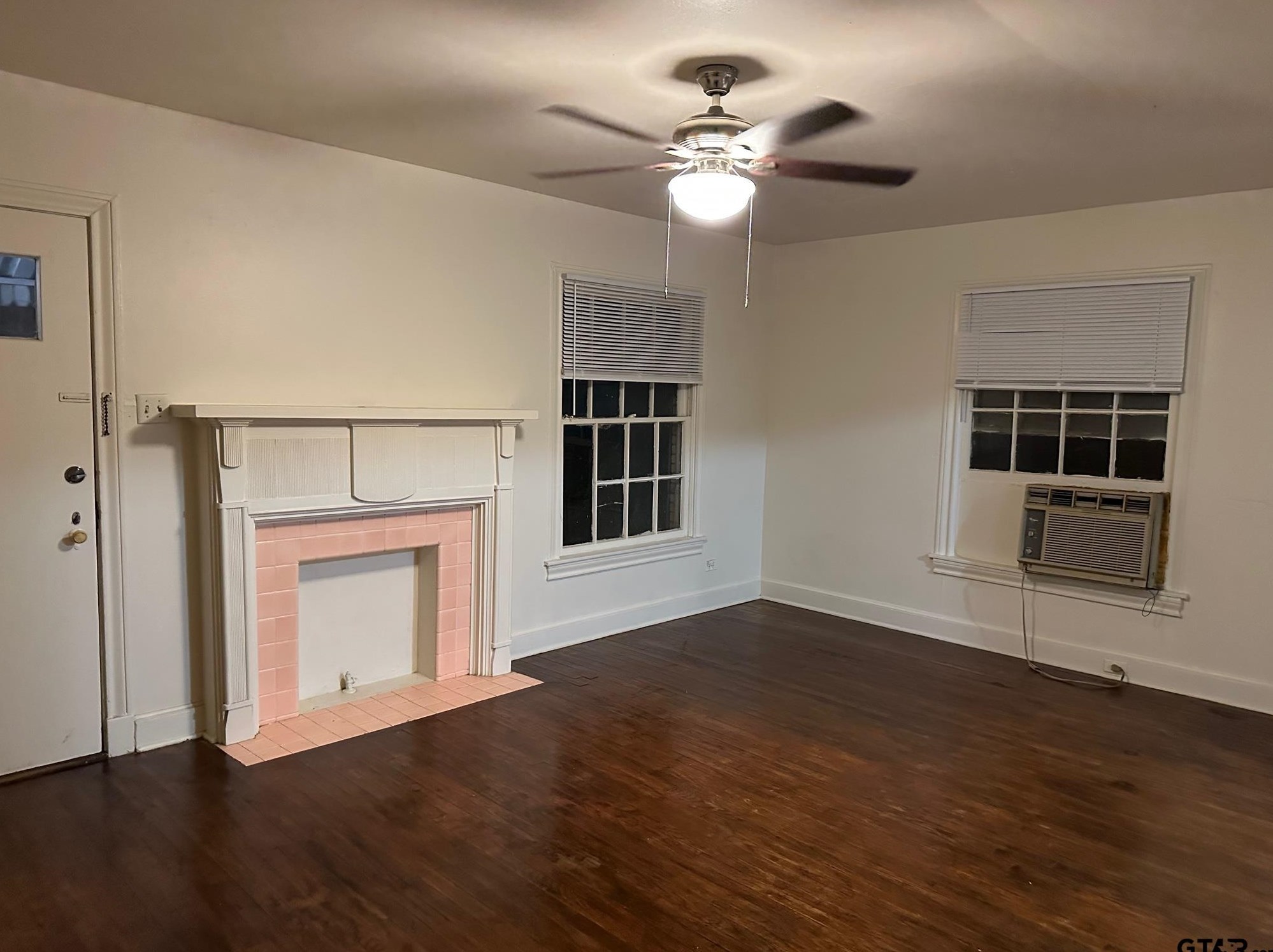 1007 W Shaw St, Tyler, TX 75701