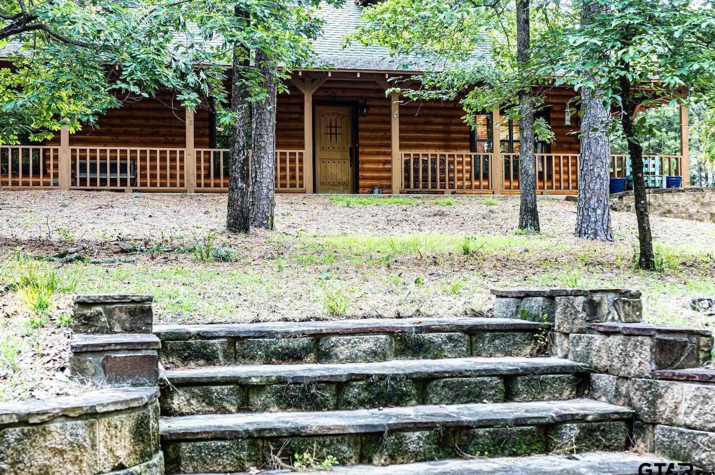 333 Dogwood Trail, Big Sandy, TX 75765